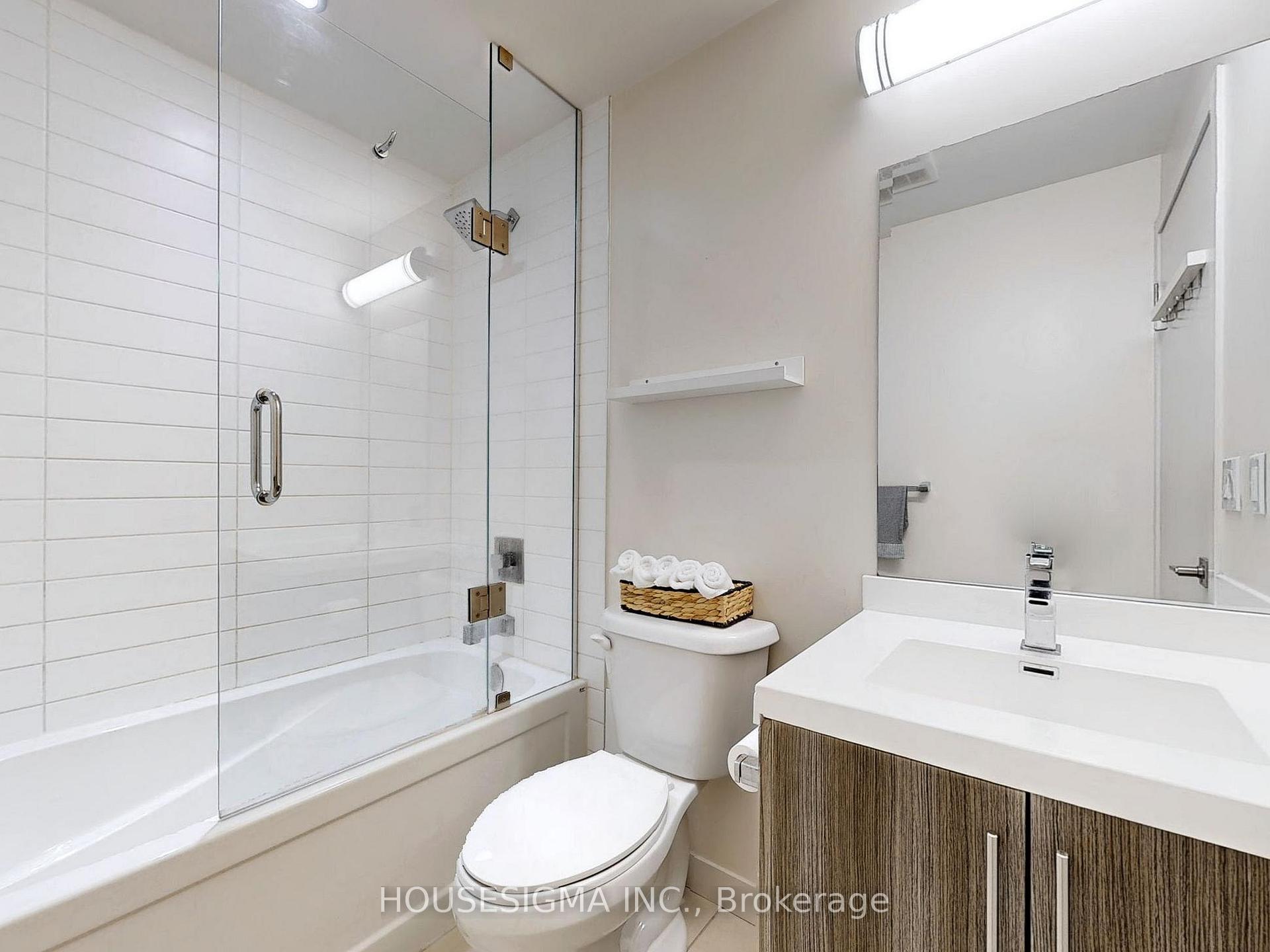 Photo 12 of Unit 146, 2093 Fairview Street, Burlington, Freeman — HOMEH