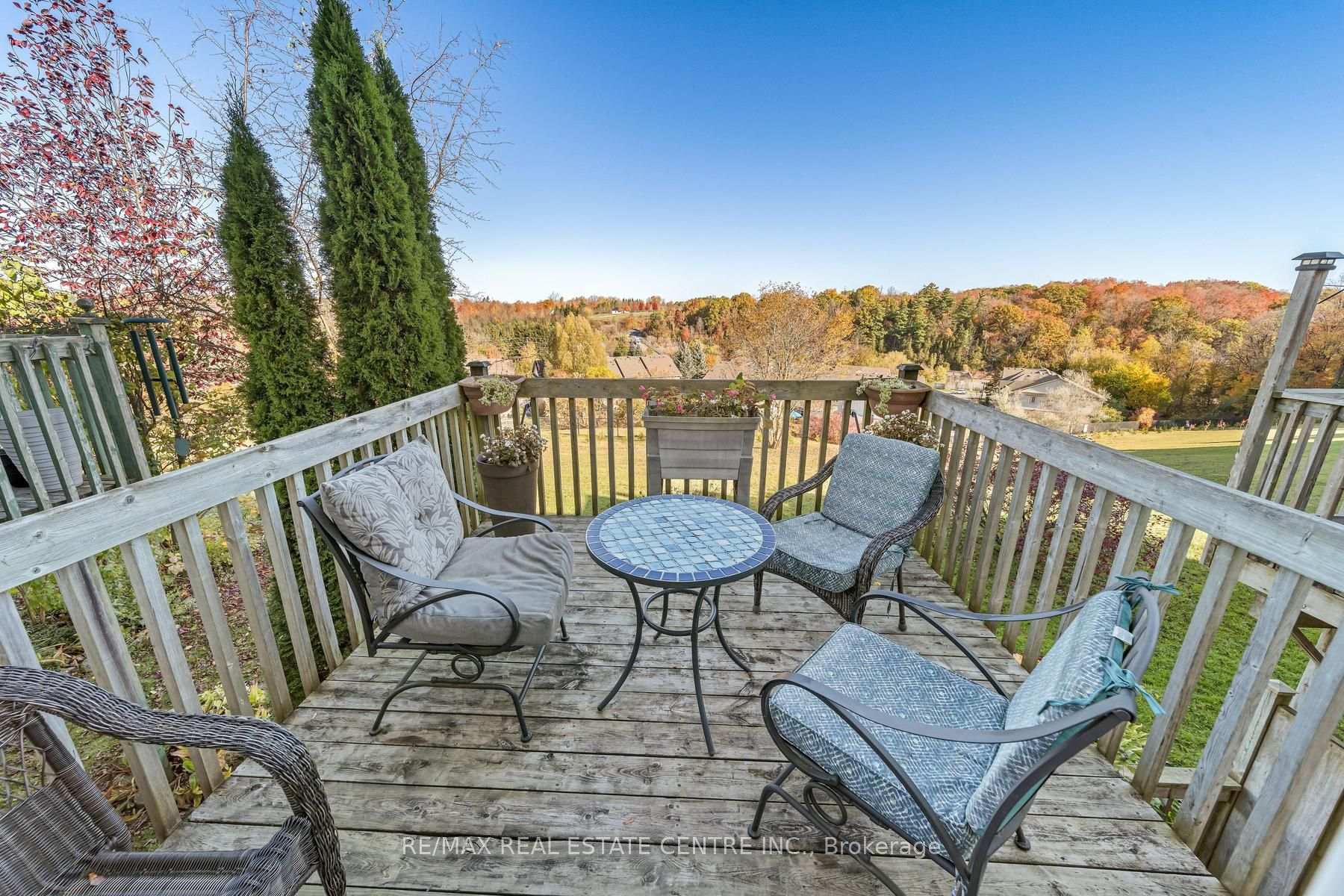 Photo 11 of Unit 97, 59 Corey Circle, Halton Hills, Georgetown — HOMEH