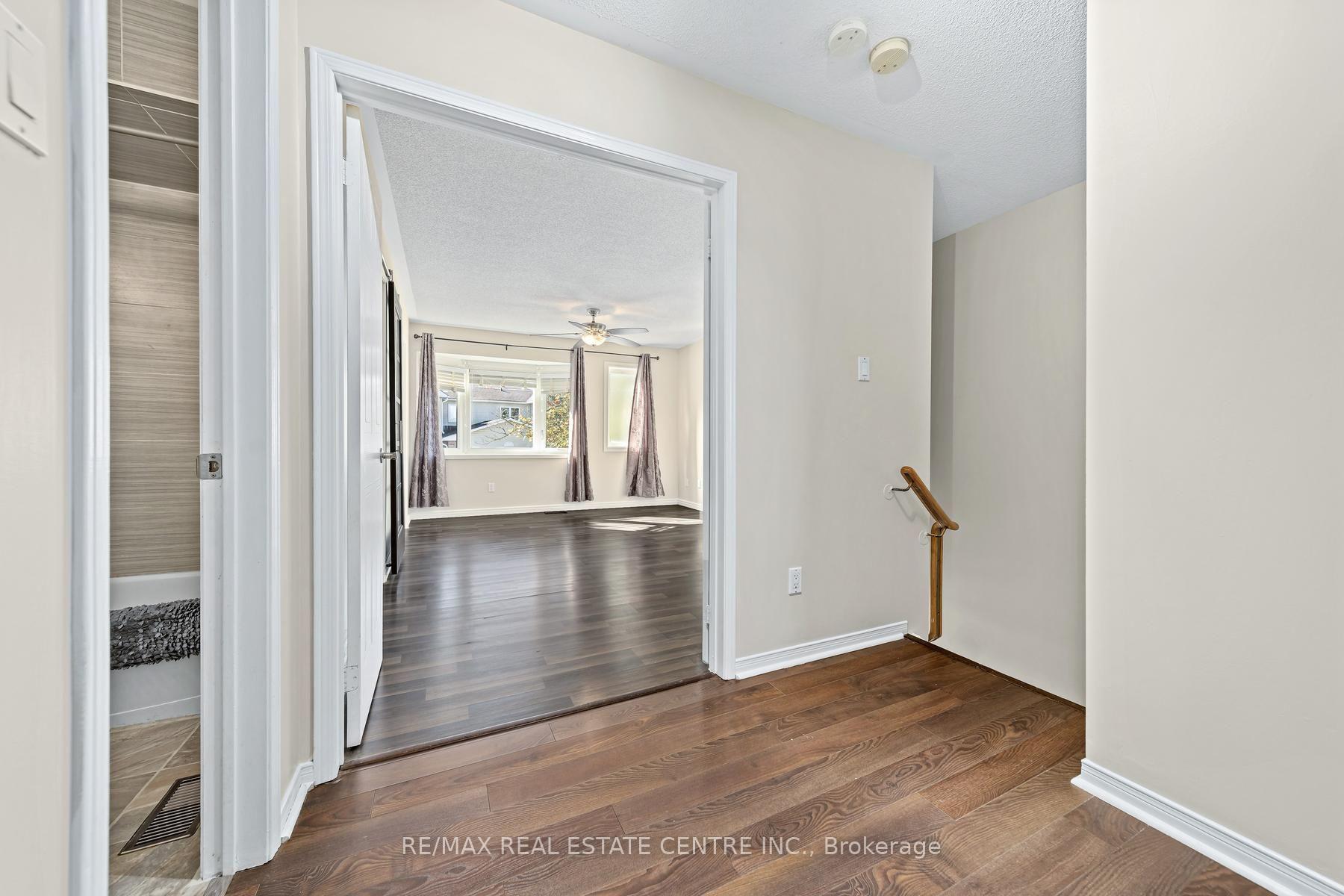 Photo 17 of Unit 97, 59 Corey Circle, Halton Hills, Georgetown — HOMEH