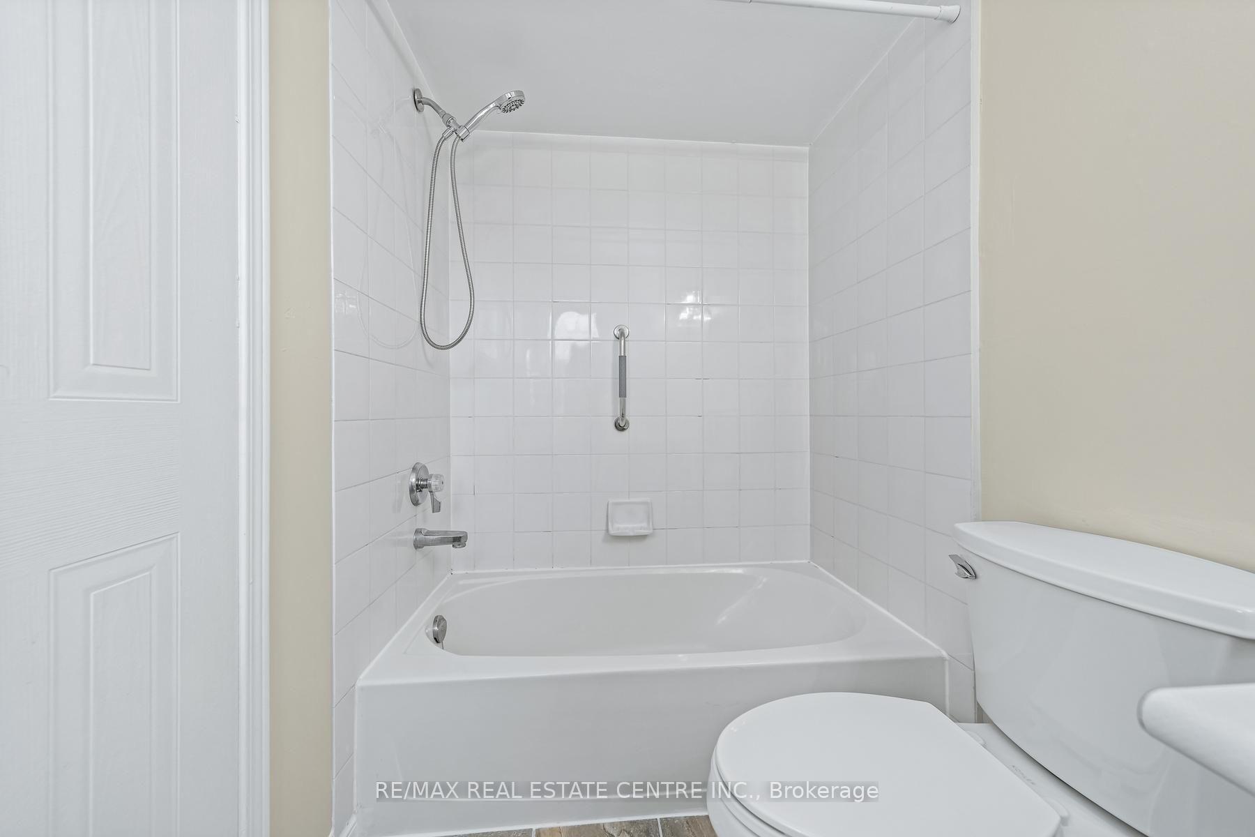 Photo 22 of Unit 97, 59 Corey Circle, Halton Hills, Georgetown — HOMEH