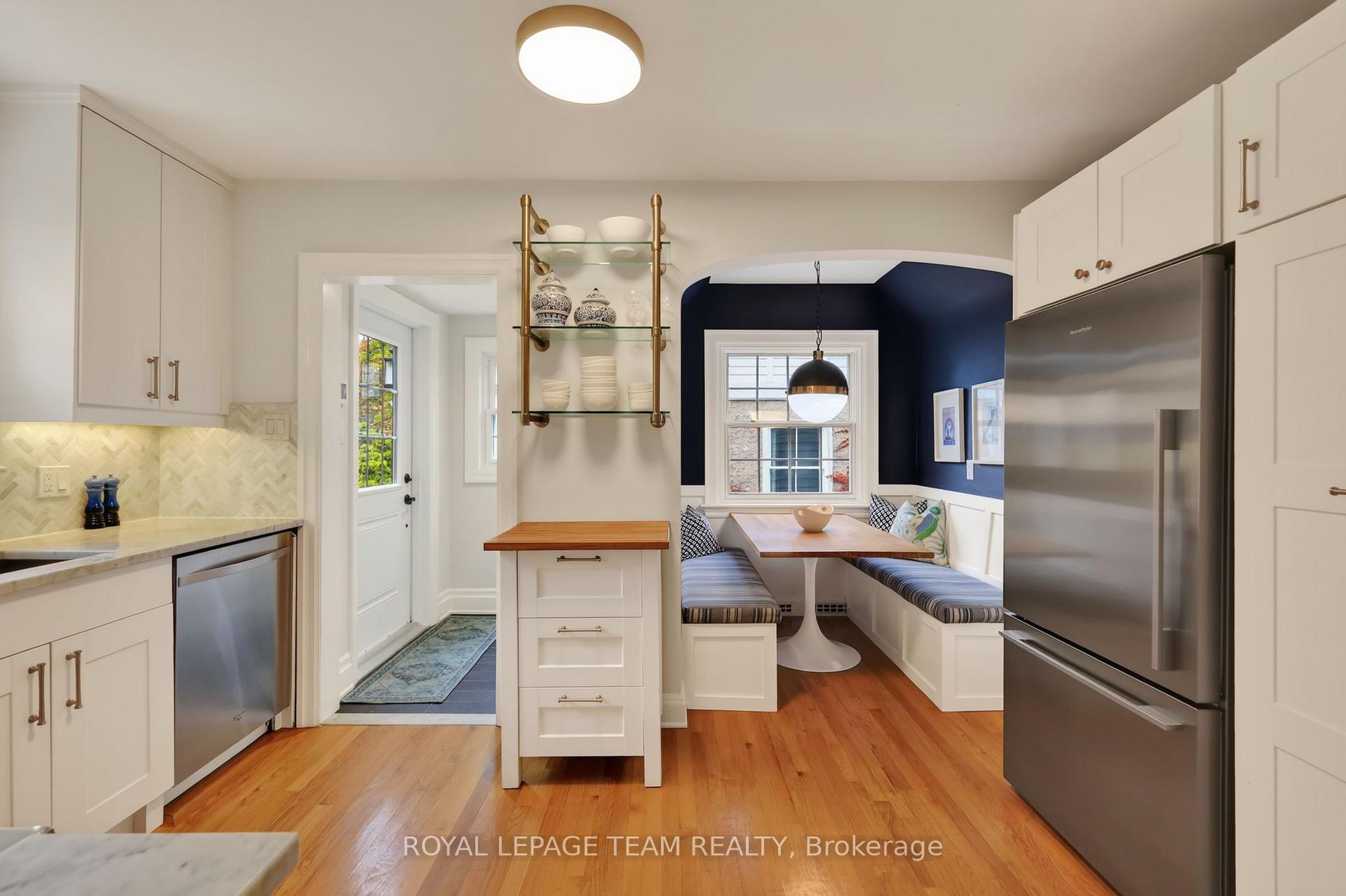 Photo 13 of 482 Broadview Avenue, Ottawa, McKellar/Highland — HOMEH
