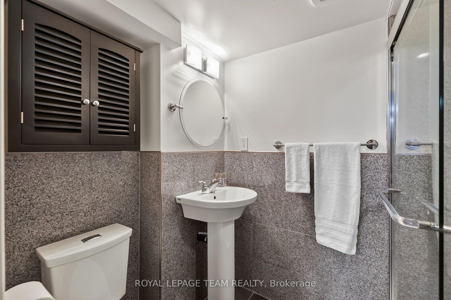 Photo 38 of 482 Broadview Avenue, Ottawa, McKellar/Highland — HOMEH