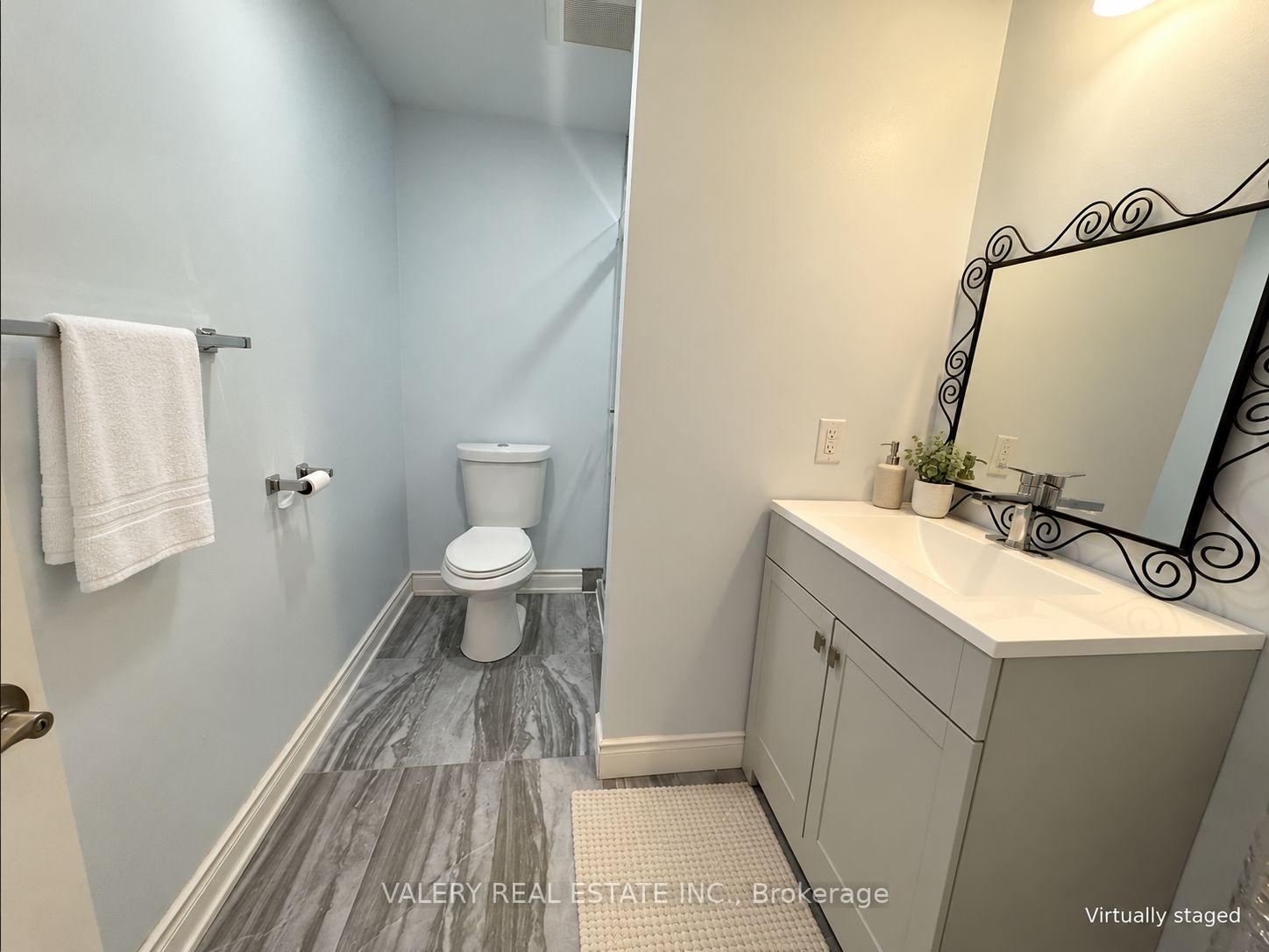 Photo 14 of 120 Royal Palm Drive, Brampton, Heart Lake East — HOMEH