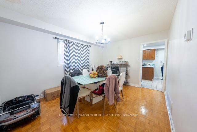 Photo 29 of 22 Kaiser Drive, Vaughan, West Woodbridge — HOMEH