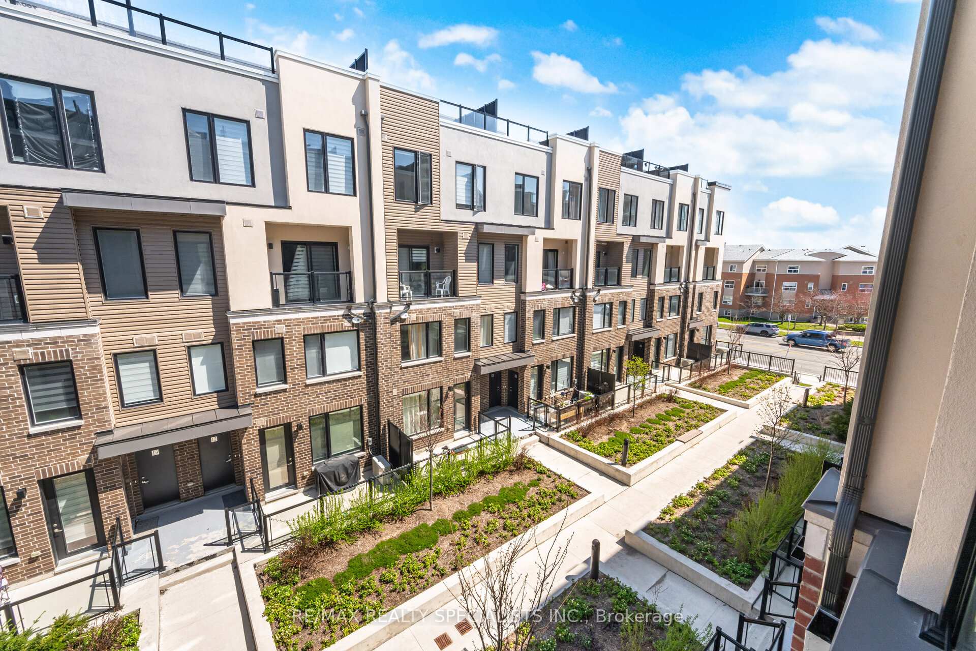 Photo 14 of Unit 21, 3405 Ridgeway Drive, Mississauga, Erin Mills — HOMEH