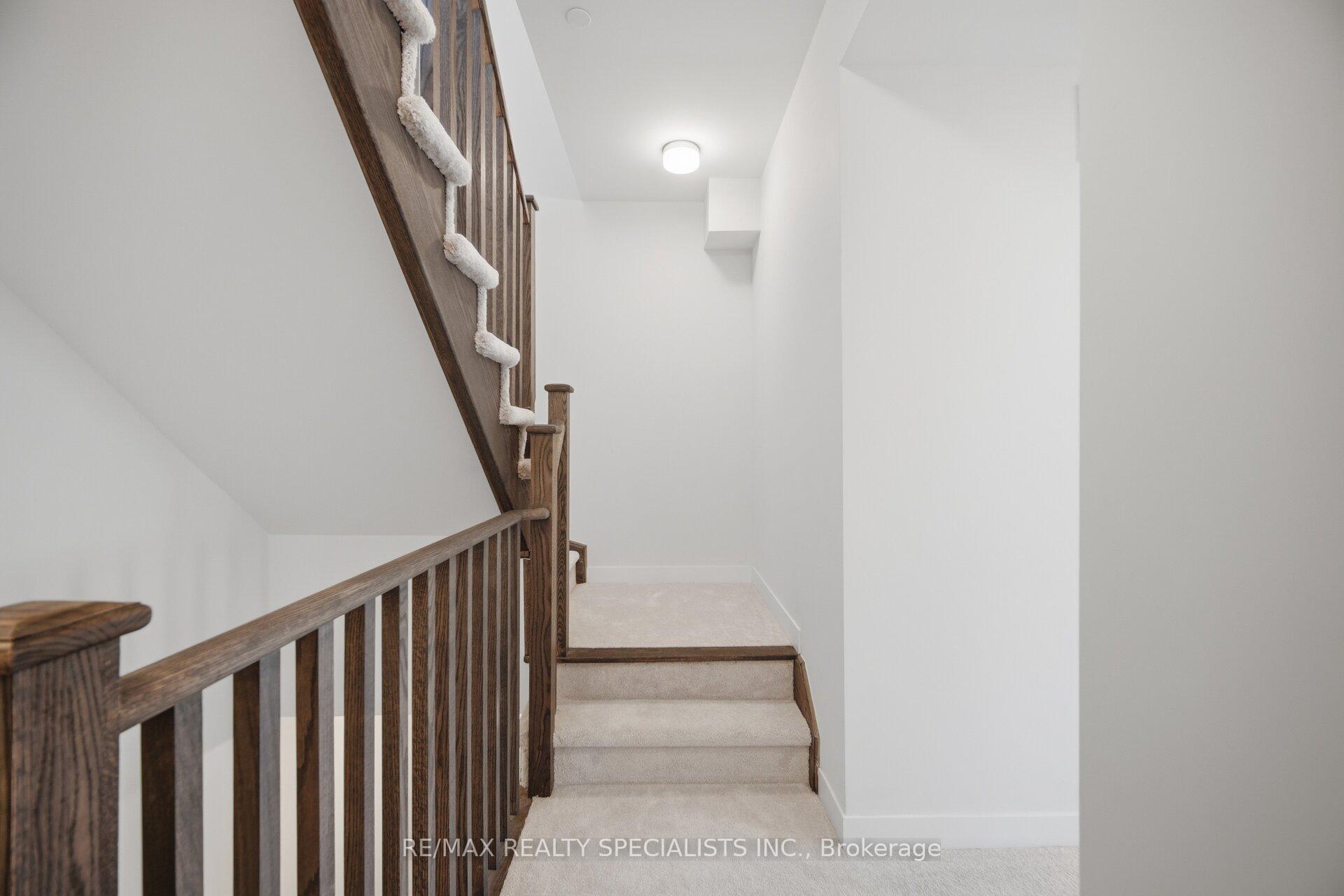 Photo 25 of Unit 21, 3405 Ridgeway Drive, Mississauga, Erin Mills — HOMEH