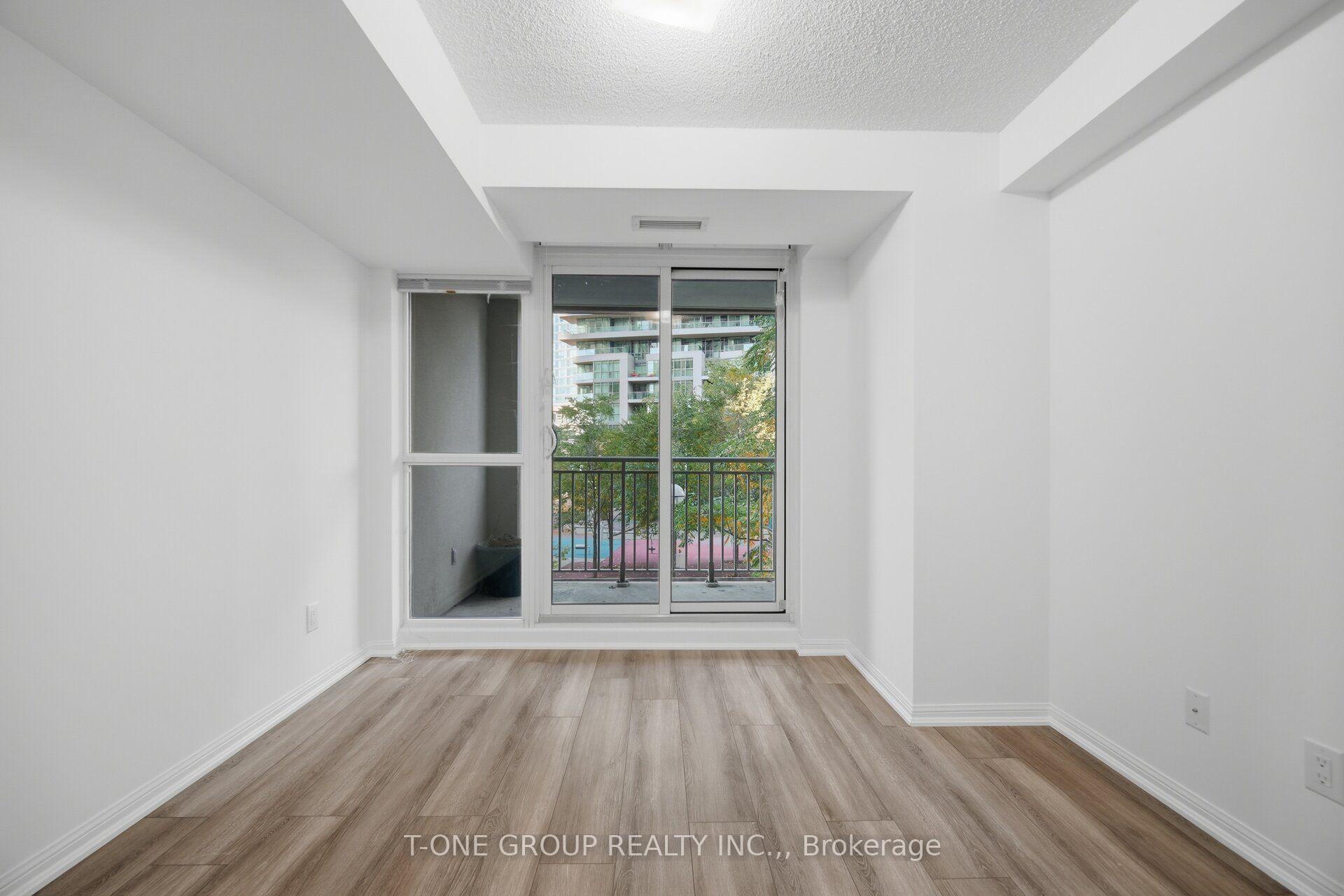 Photo 20 of Unit 311, 35 Bastion Street, Toronto, Niagara — HOMEH