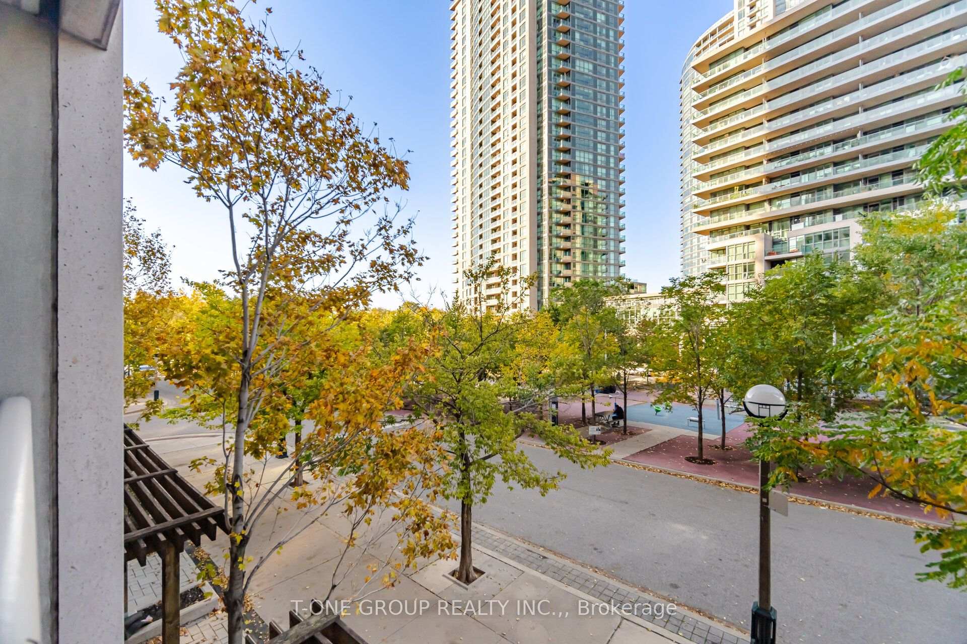 Photo 30 of Unit 311, 35 Bastion Street, Toronto, Niagara — HOMEH