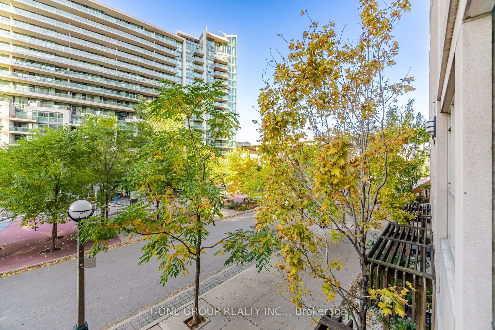 Photo 31 of Unit 311, 35 Bastion Street, Toronto, Niagara — HOMEH