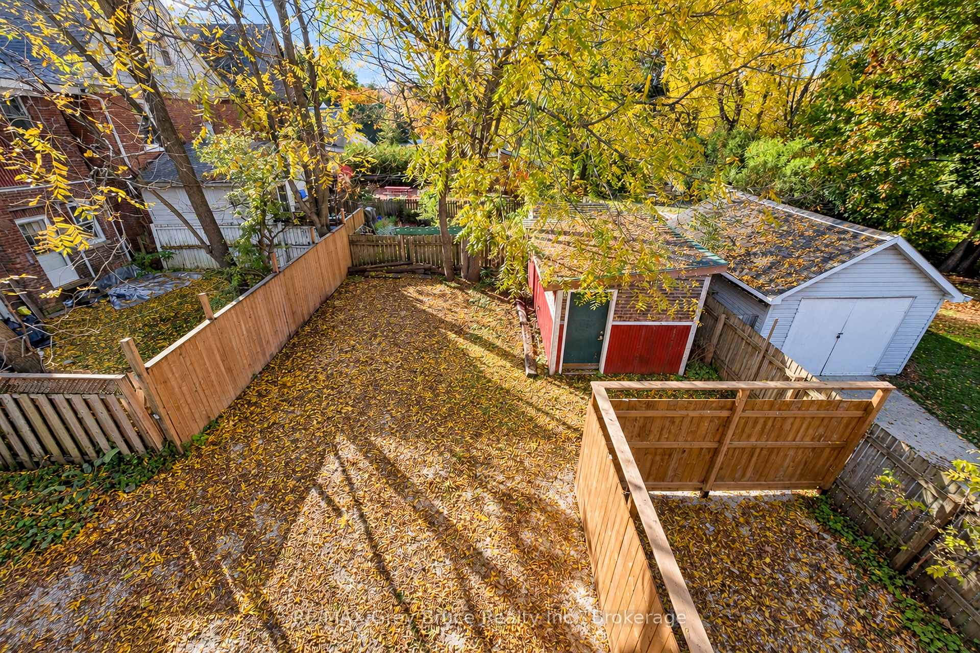 Photo 24 of 516 4th Avenue E, Owen Sound — HOMEH
