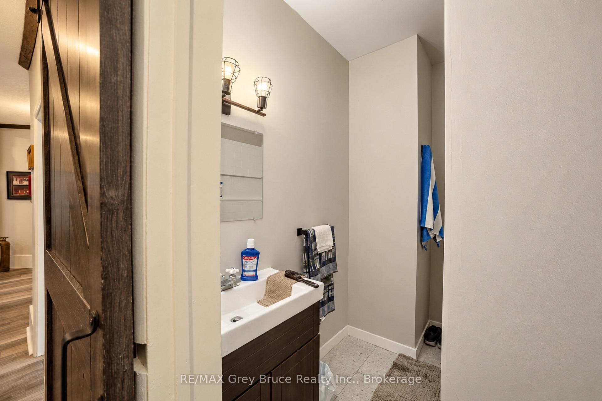 Photo 34 of 516 4th Avenue E, Owen Sound — HOMEH