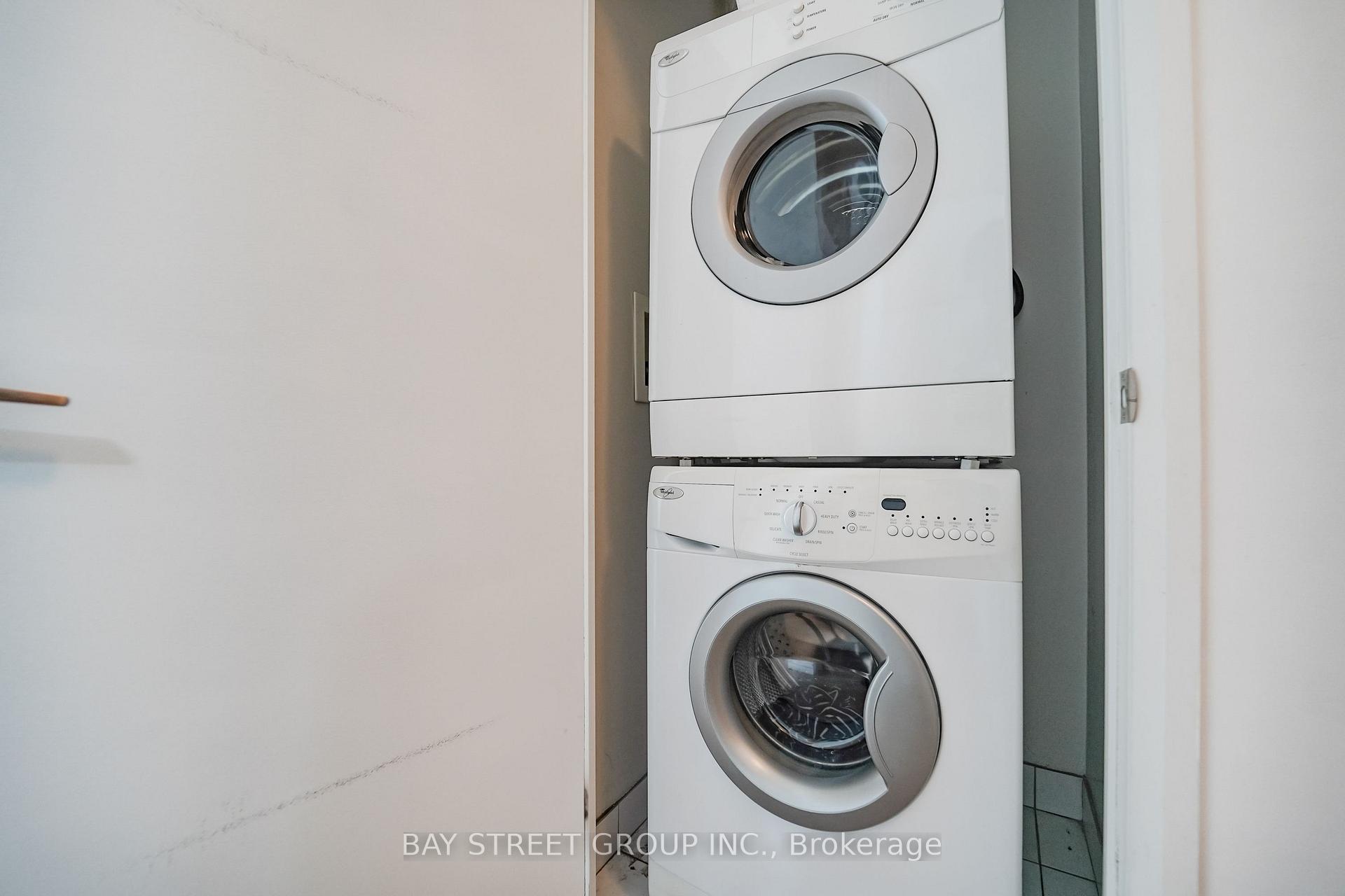 Photo 5 of Unit 2005, 500 Sherbourne Street, Toronto, North St. James Town — HOMEH