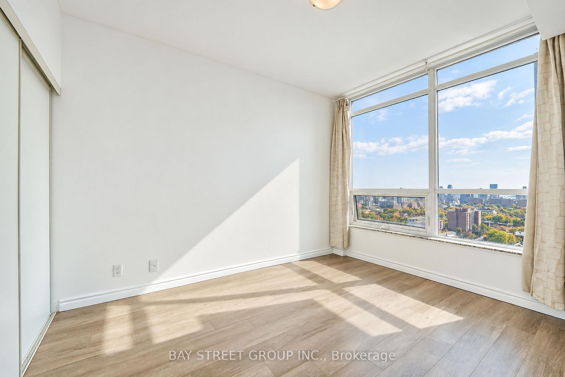 Photo 19 of Unit 2005, 500 Sherbourne Street, Toronto, North St. James Town — HOMEH