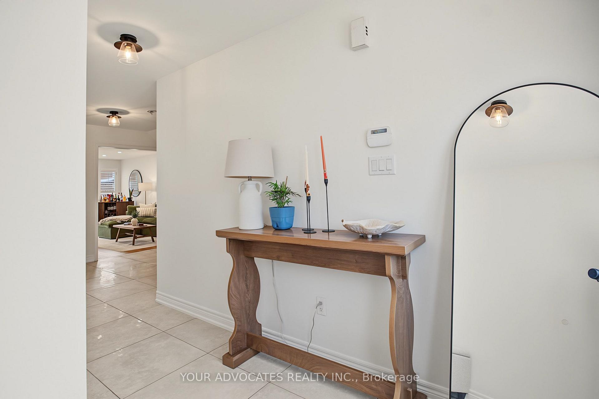 Photo 4 of 14 La Neve Avenue, Vaughan, Sonoma Heights — HOMEH