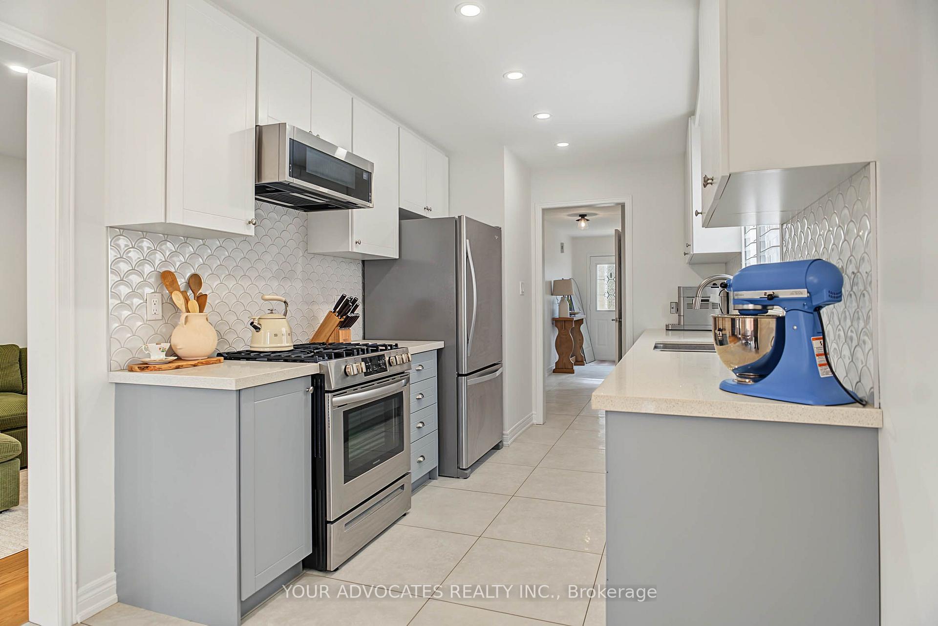 Photo 7 of 14 La Neve Avenue, Vaughan, Sonoma Heights — HOMEH