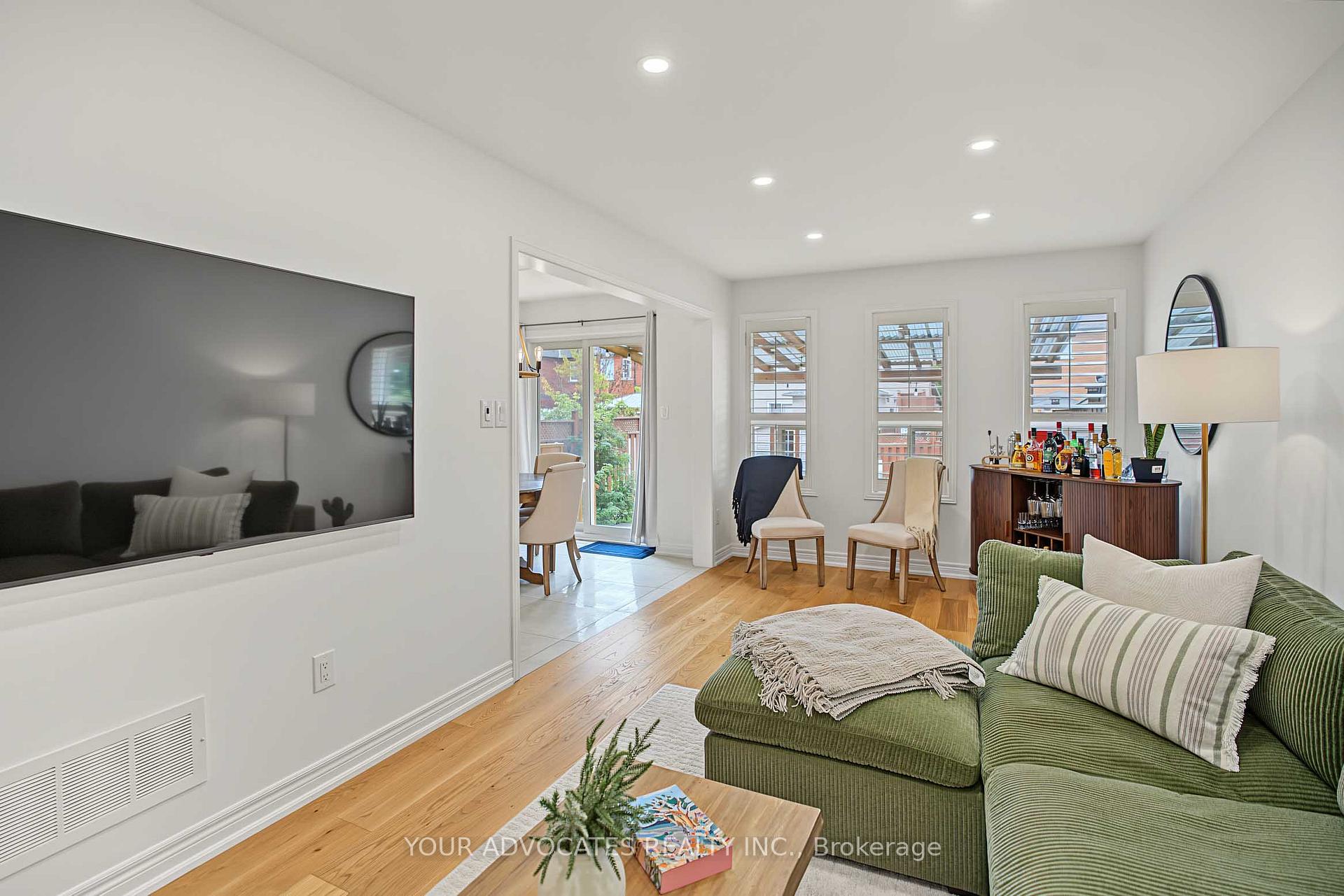 Photo 11 of 14 La Neve Avenue, Vaughan, Sonoma Heights — HOMEH