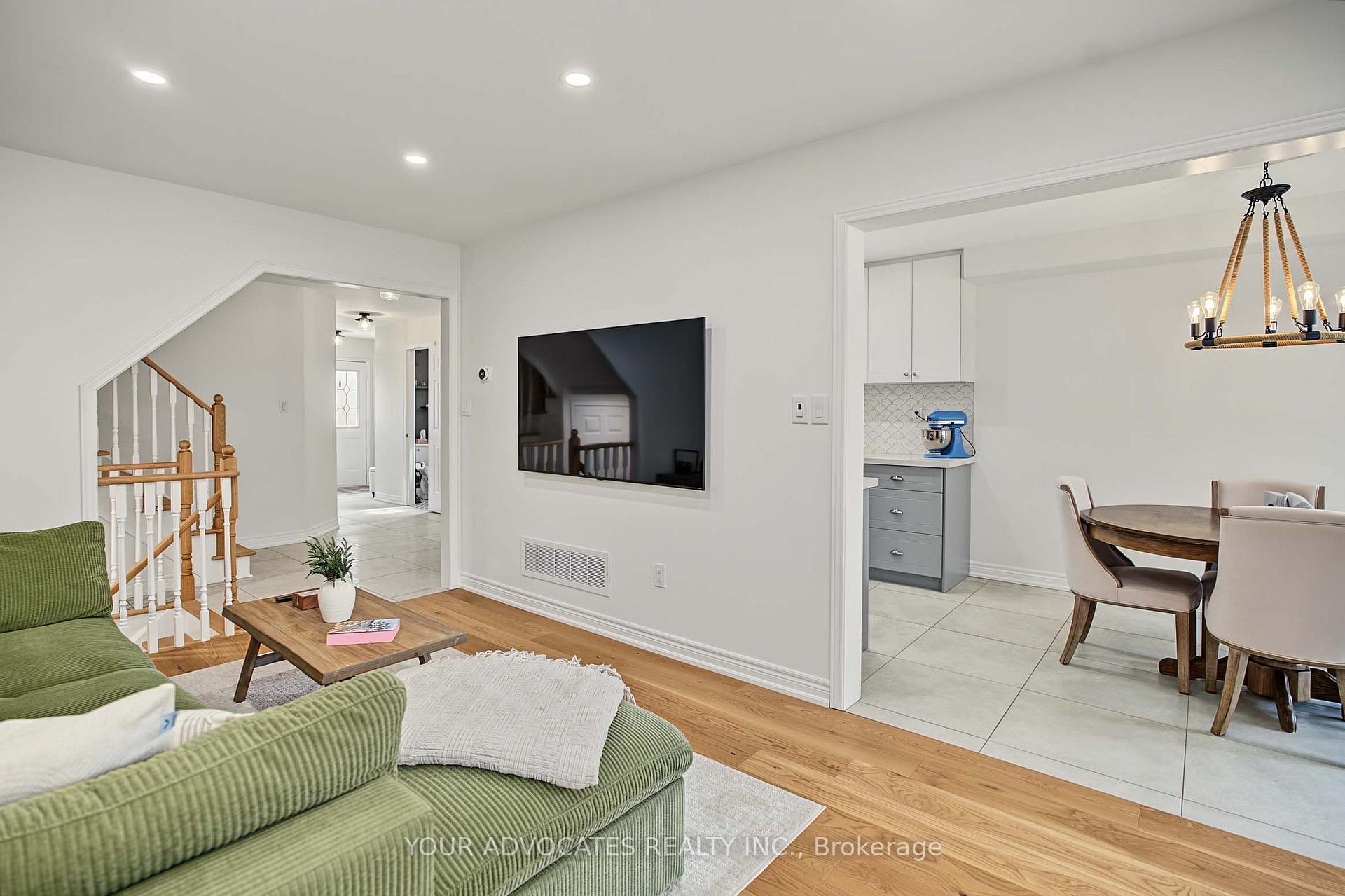Photo 13 of 14 La Neve Avenue, Vaughan, Sonoma Heights — HOMEH