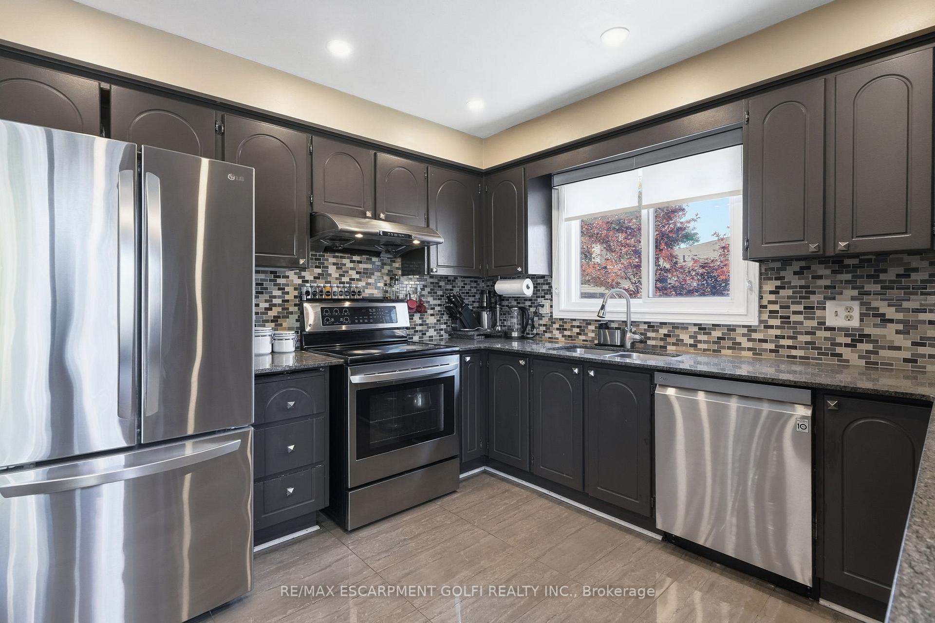 Photo 14 of 367 Hemlock Avenue, Hamilton, Stoney Creek Industrial — HOMEH