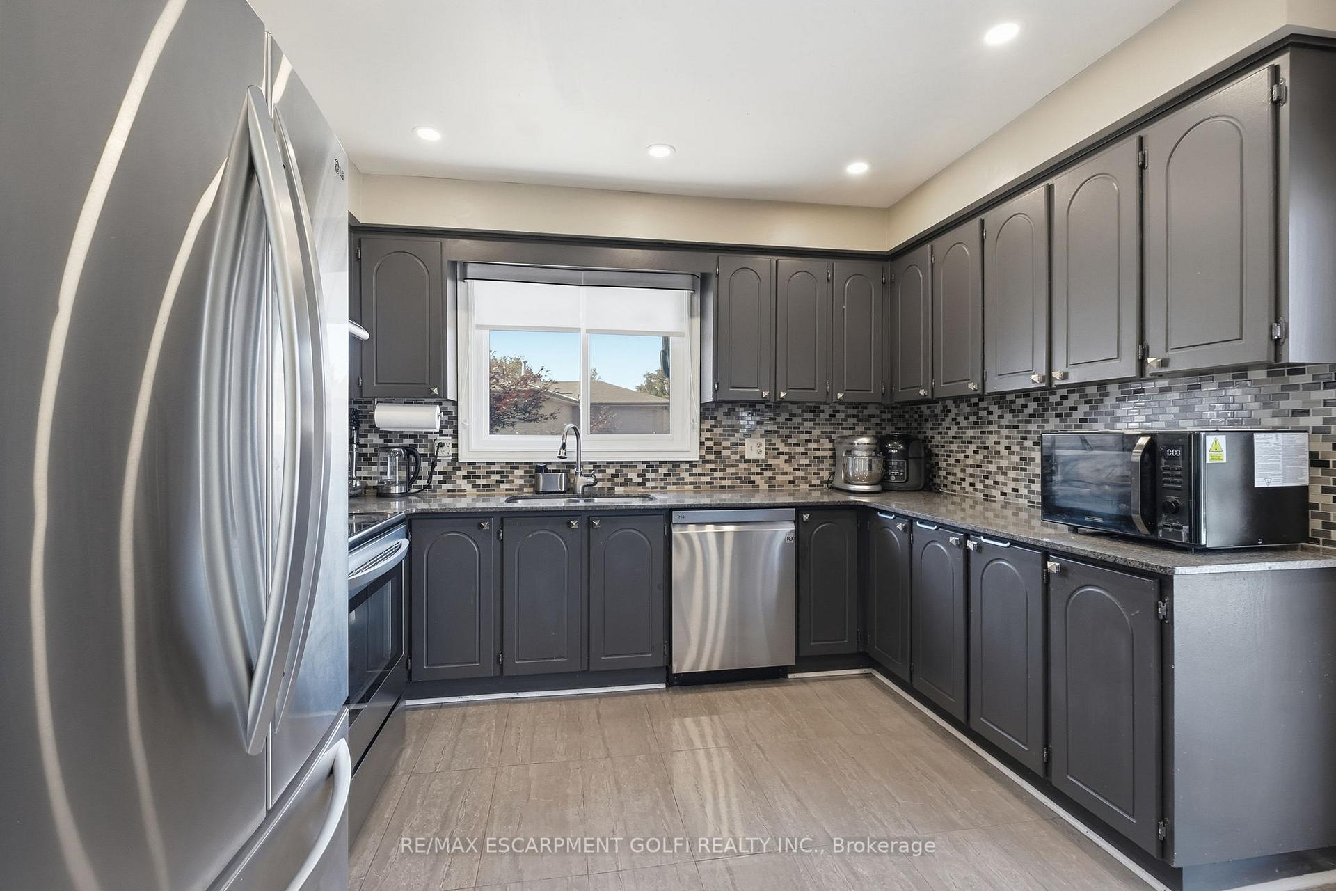 Photo 15 of 367 Hemlock Avenue, Hamilton, Stoney Creek Industrial — HOMEH