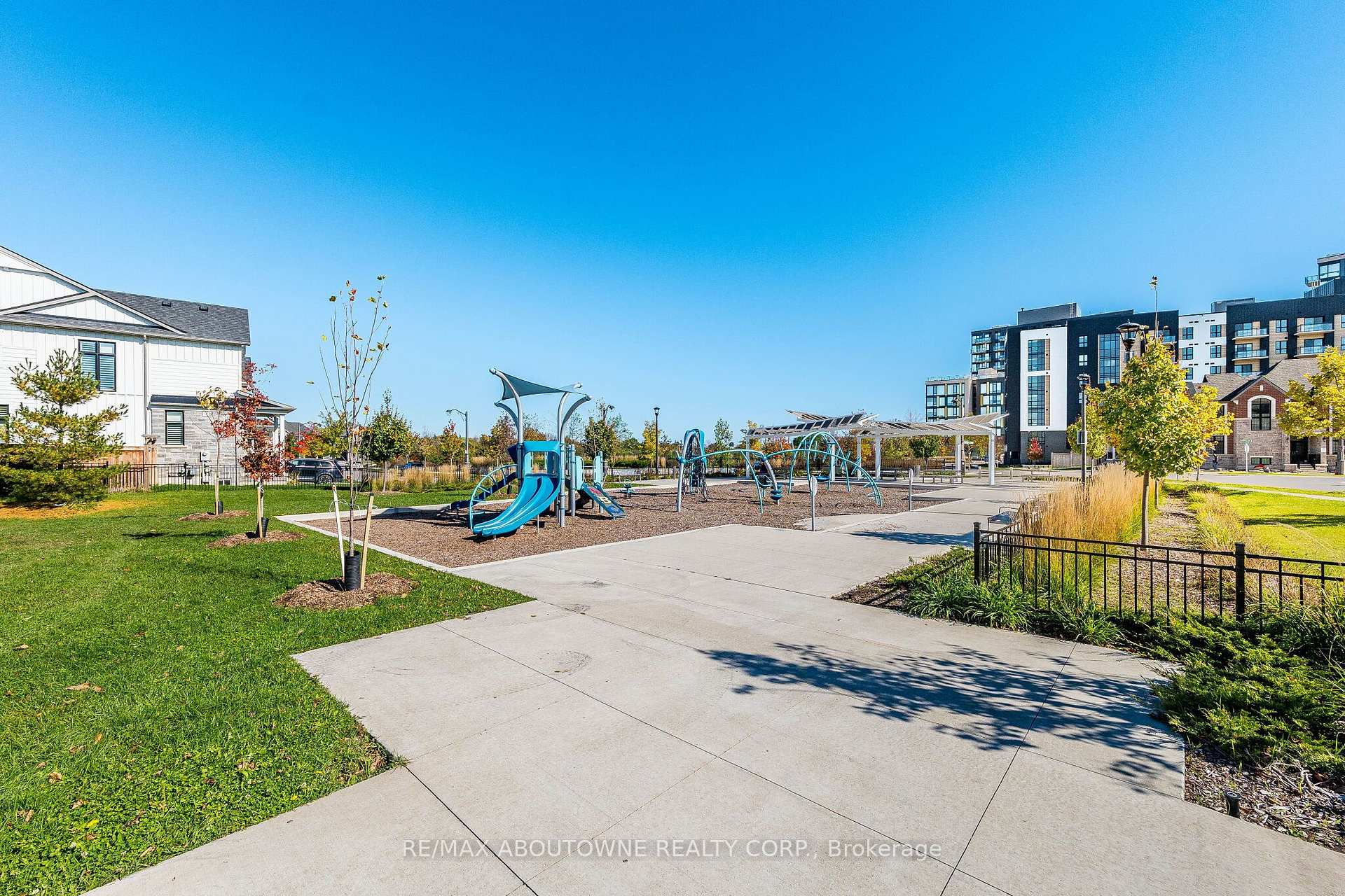 Photo 48 of 3002 Duggan Trail, Oakville, Joshua Meadows — HOMEH
