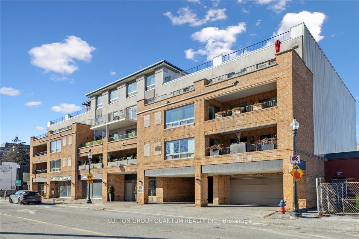 Photo of Unit 401, 151 Robinson Street