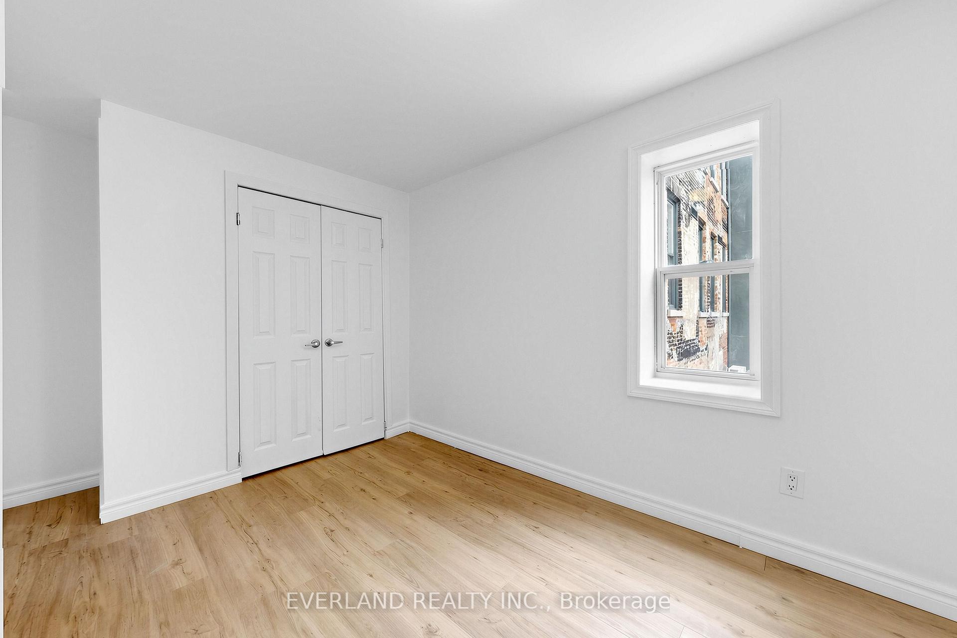 Photo 5 of Unit B, 20 King Street, Oshawa, Central — HOMEH