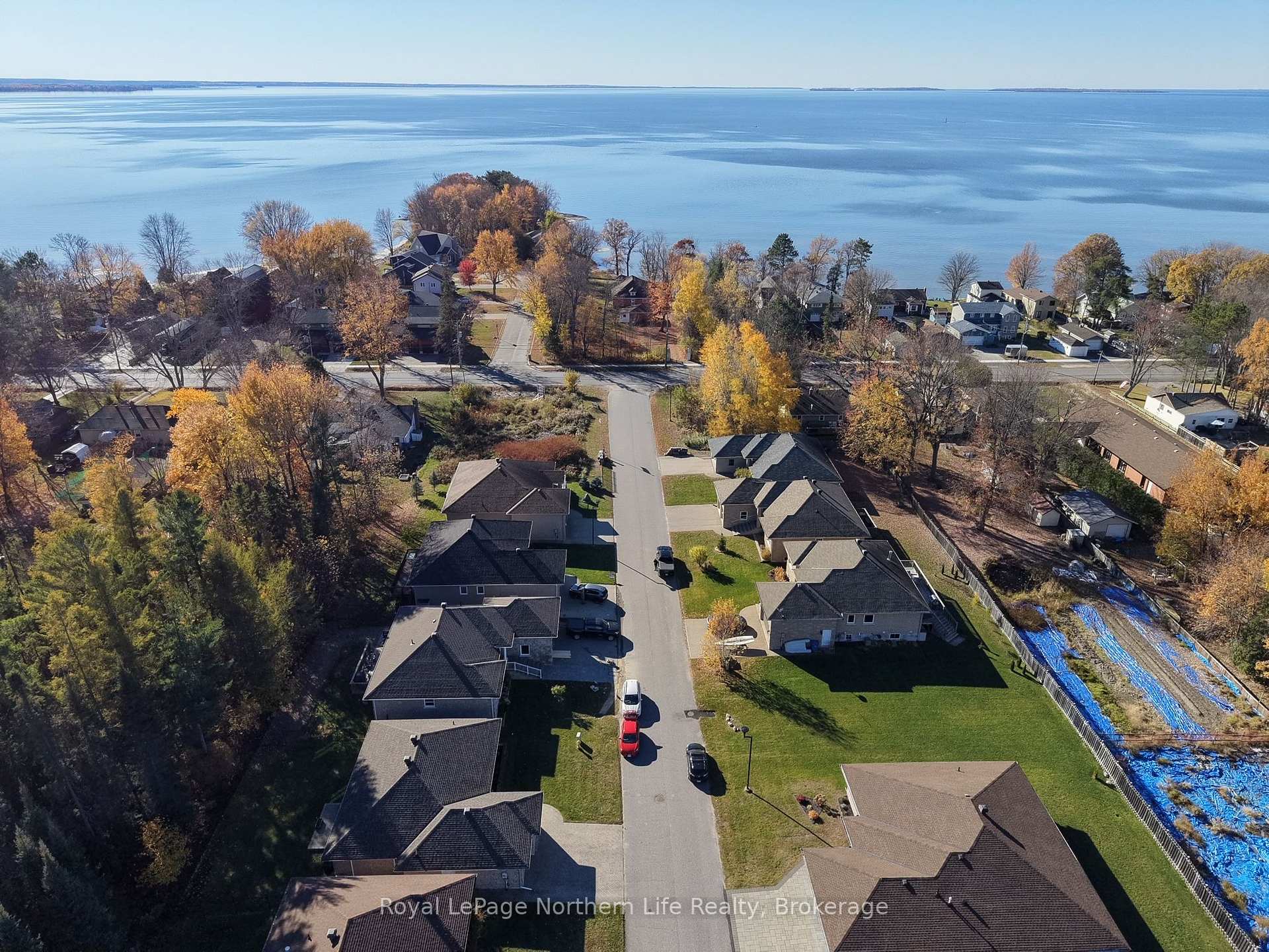 Photo 7 of Unit 4, 1134 Premier Road, North Bay, Ferris — HOMEH