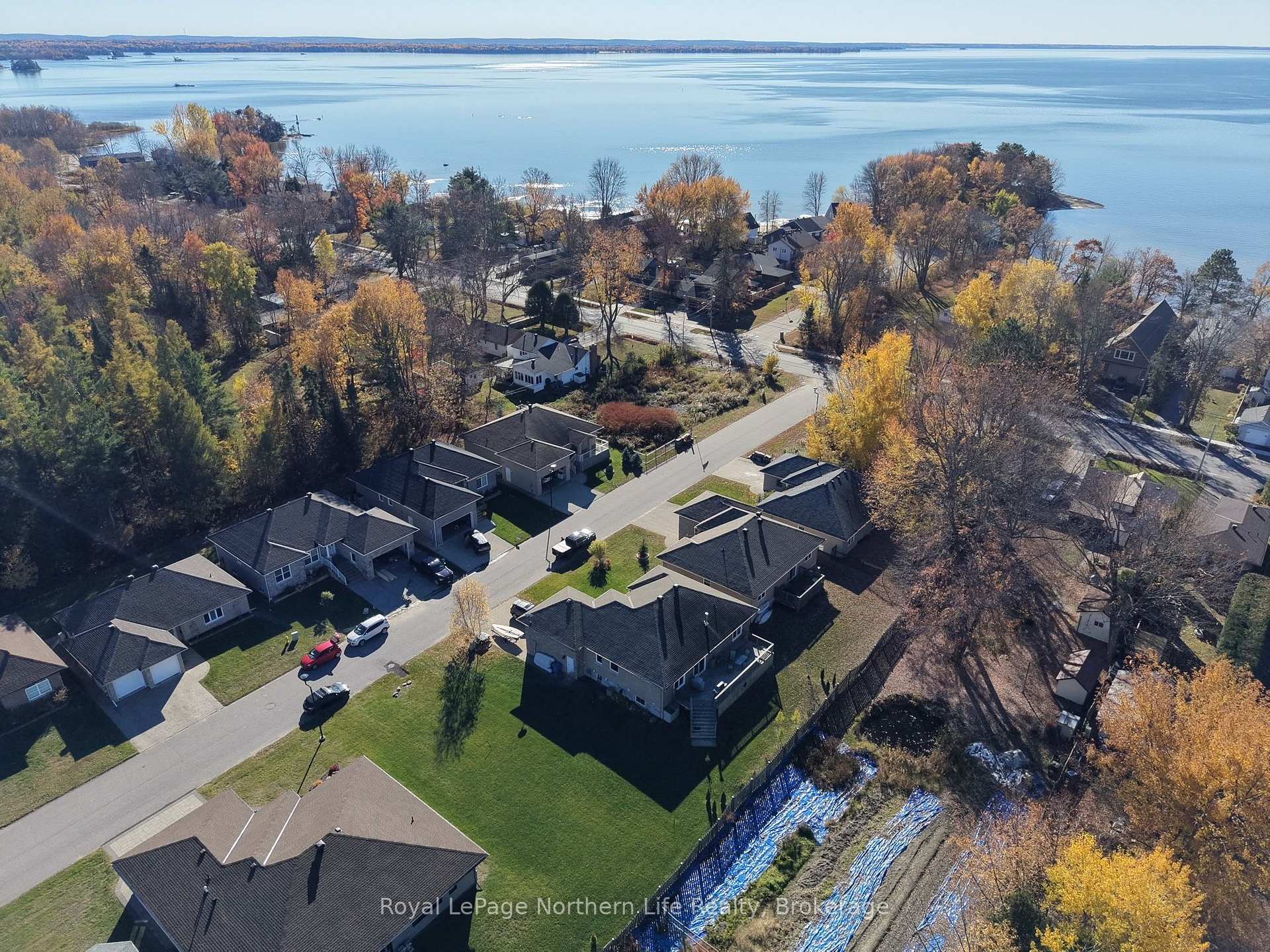 Photo 8 of Unit 4, 1134 Premier Road, North Bay, Ferris — HOMEH