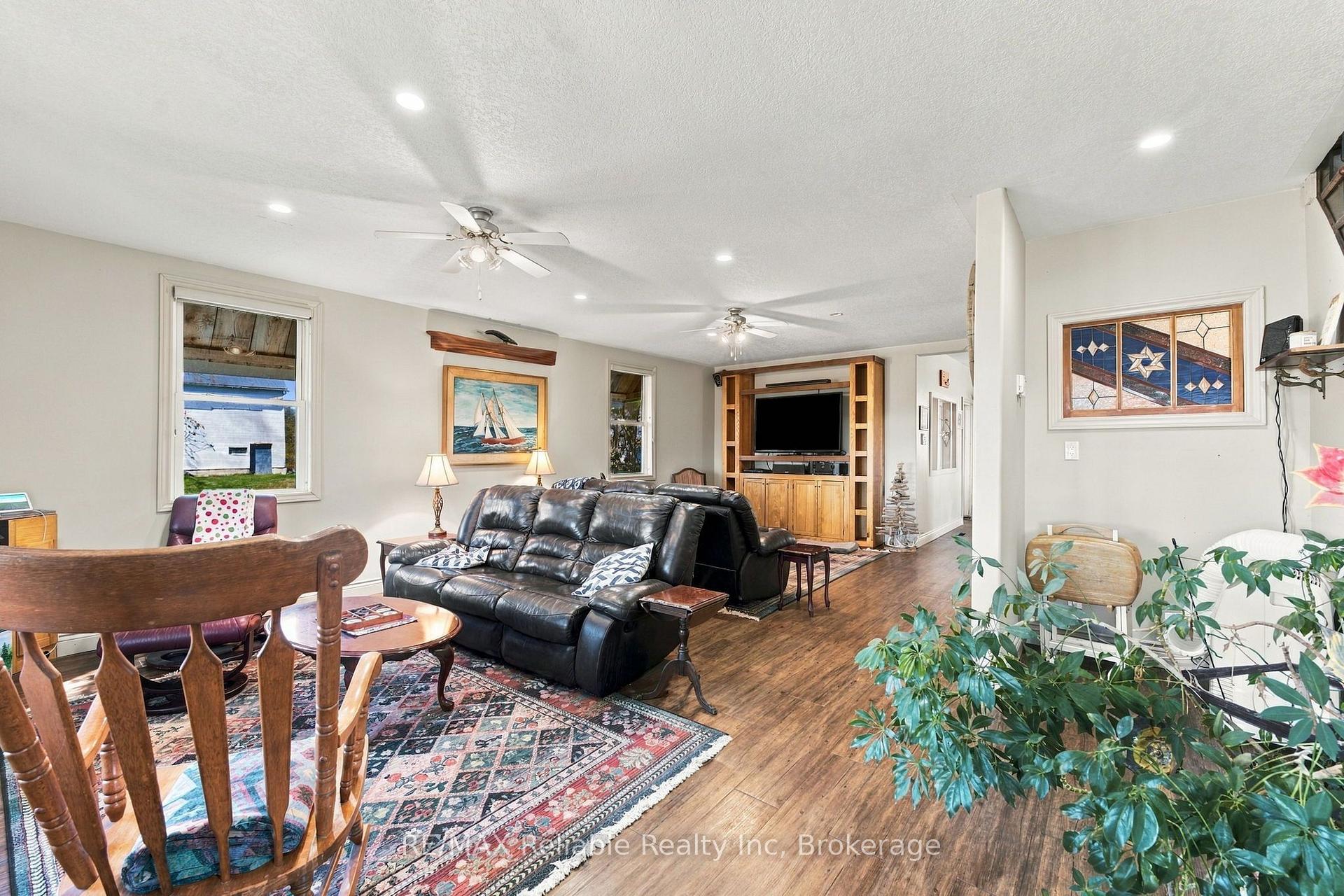 Photo 10 of 81567 Cp Line, Ashfield-Colborne-Wawanosh, Colborne — HOMEH