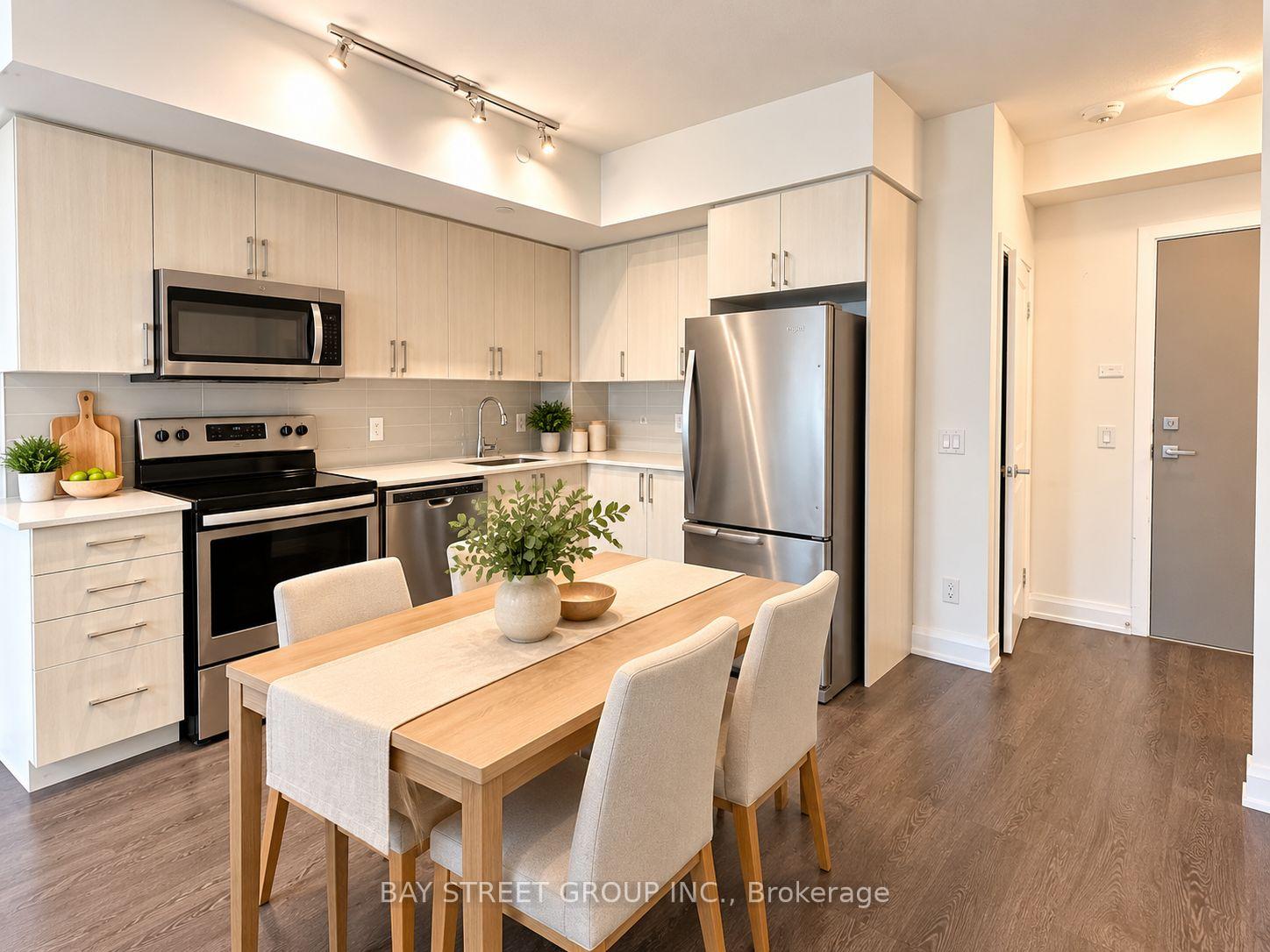 Photo 12 of Unit 302, 591 Sheppard Avenue E, North York, Bayview Village — HOMEH