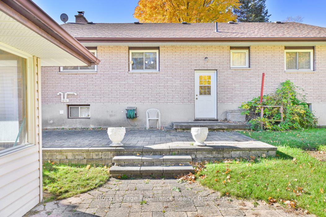 Photo 14 of 218541 Loyalist Parkway, Quinte West, Murray Ward — HOMEH