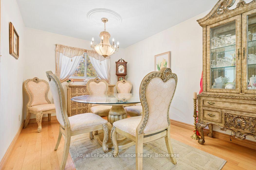 Photo 20 of 218541 Loyalist Parkway, Quinte West, Murray Ward — HOMEH