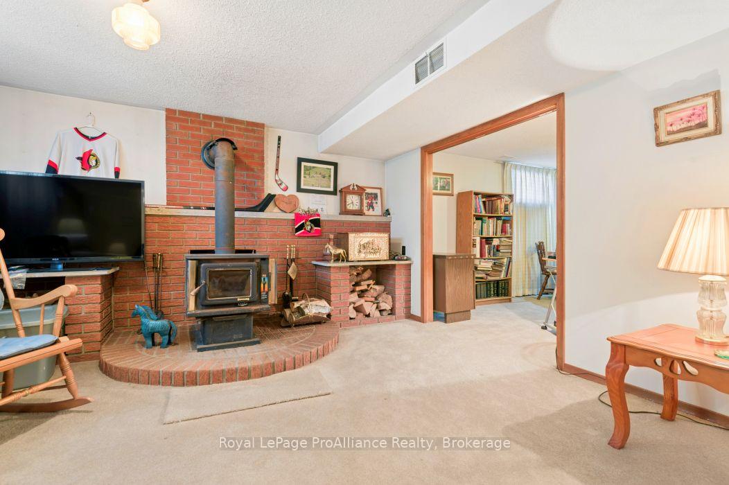 Photo 34 of 218541 Loyalist Parkway, Quinte West, Murray Ward — HOMEH
