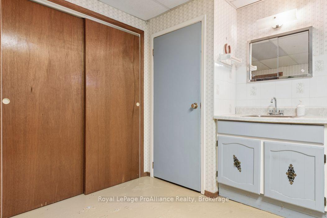 Photo 37 of 218541 Loyalist Parkway, Quinte West, Murray Ward — HOMEH