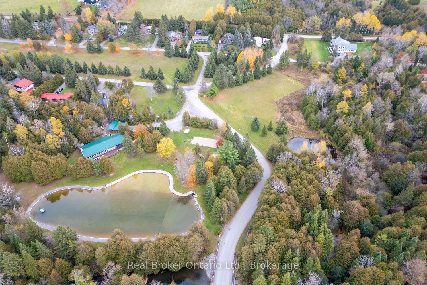 Photo 44 of 7 Wiesenweg, Scugog, Rural Scugog — HOMEH