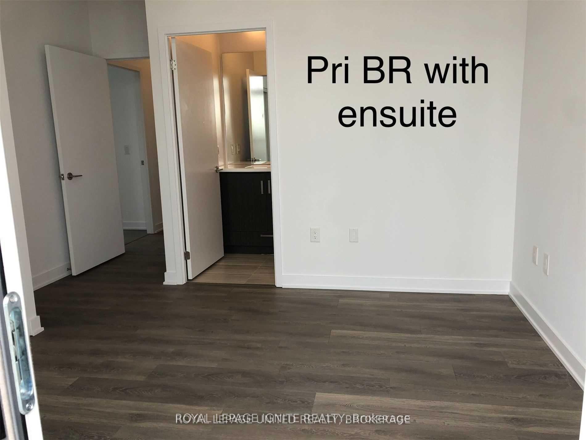 Photo 4 of Unit 311, 38 Honeycrisp Crescent, Vaughan, Vaughan Corporate Centre — HOMEH