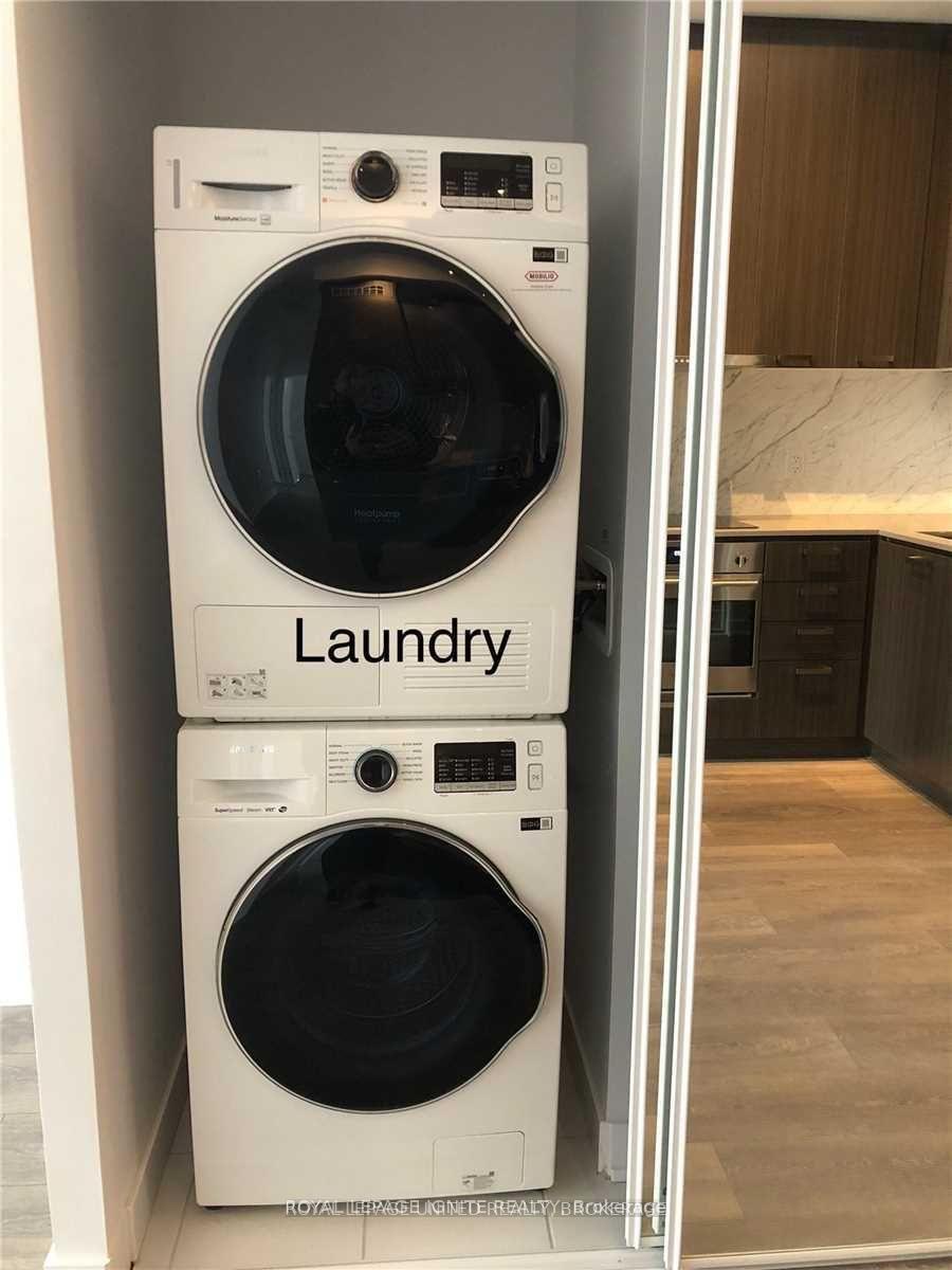 Photo 10 of Unit 311, 38 Honeycrisp Crescent, Vaughan, Vaughan Corporate Centre — HOMEH