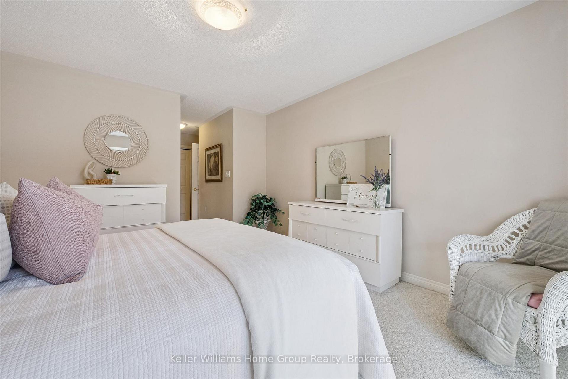 Photo 22 of 20 Beechlawn Boulevard, Guelph, Village By The Arboretum — HOMEH