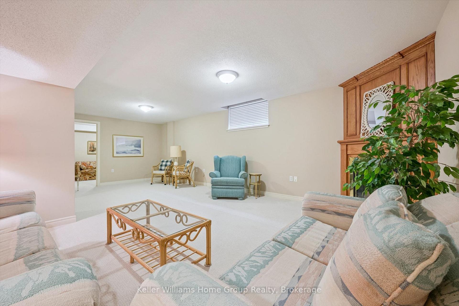 Photo 30 of 20 Beechlawn Boulevard, Guelph, Village By The Arboretum — HOMEH