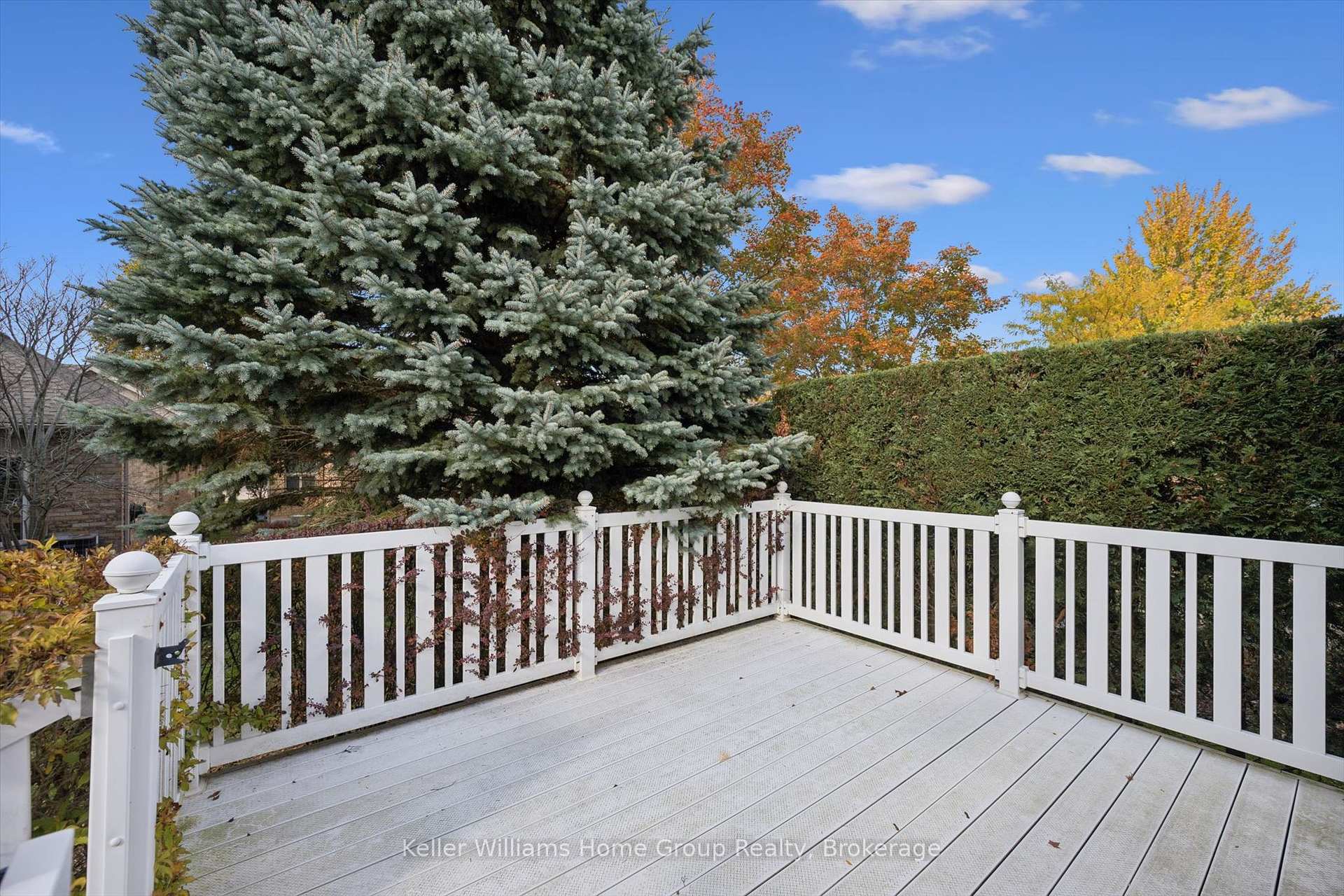 Photo 39 of 20 Beechlawn Boulevard, Guelph, Village By The Arboretum — HOMEH