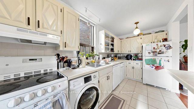 Photo 8 of 29 Winchester Street, Toronto, Cabbagetown-South St. James Town — HOMEH
