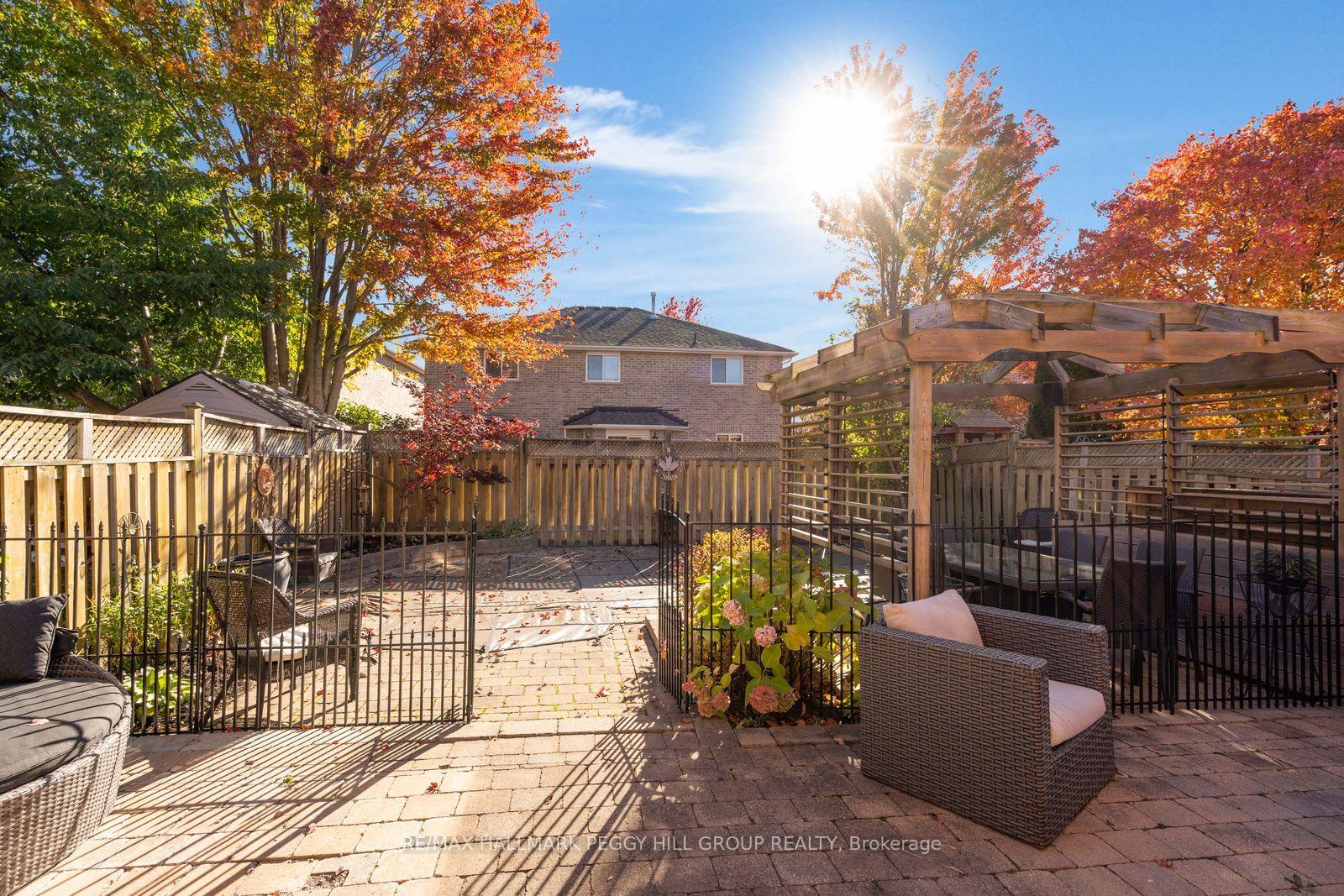 Photo 19 of 95 Madelaine Drive, Barrie, Painswick South — HOMEH