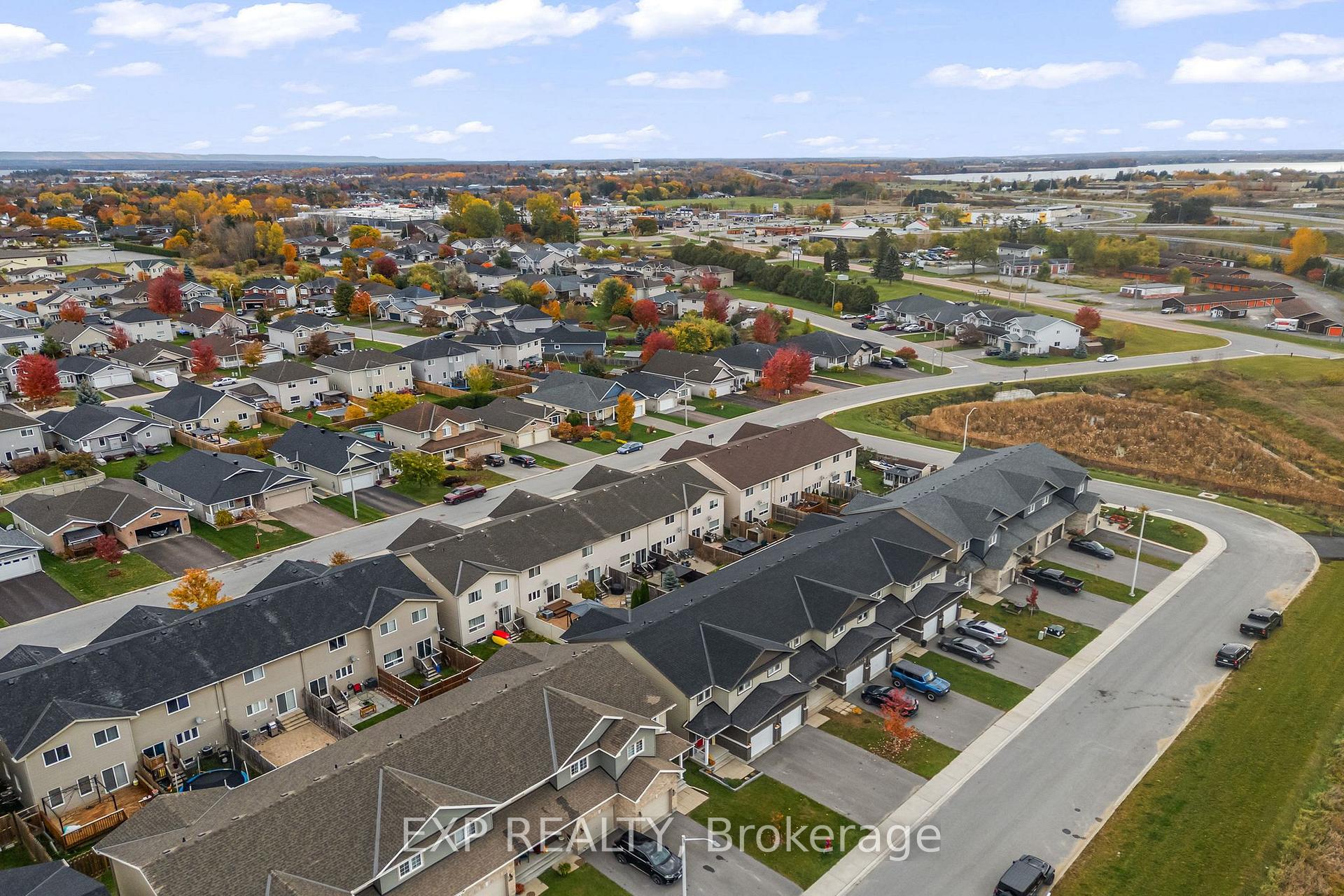 Photo 37 of 76 Vimy Ridge Crescent, Arnprior, Arnprior — HOMEH