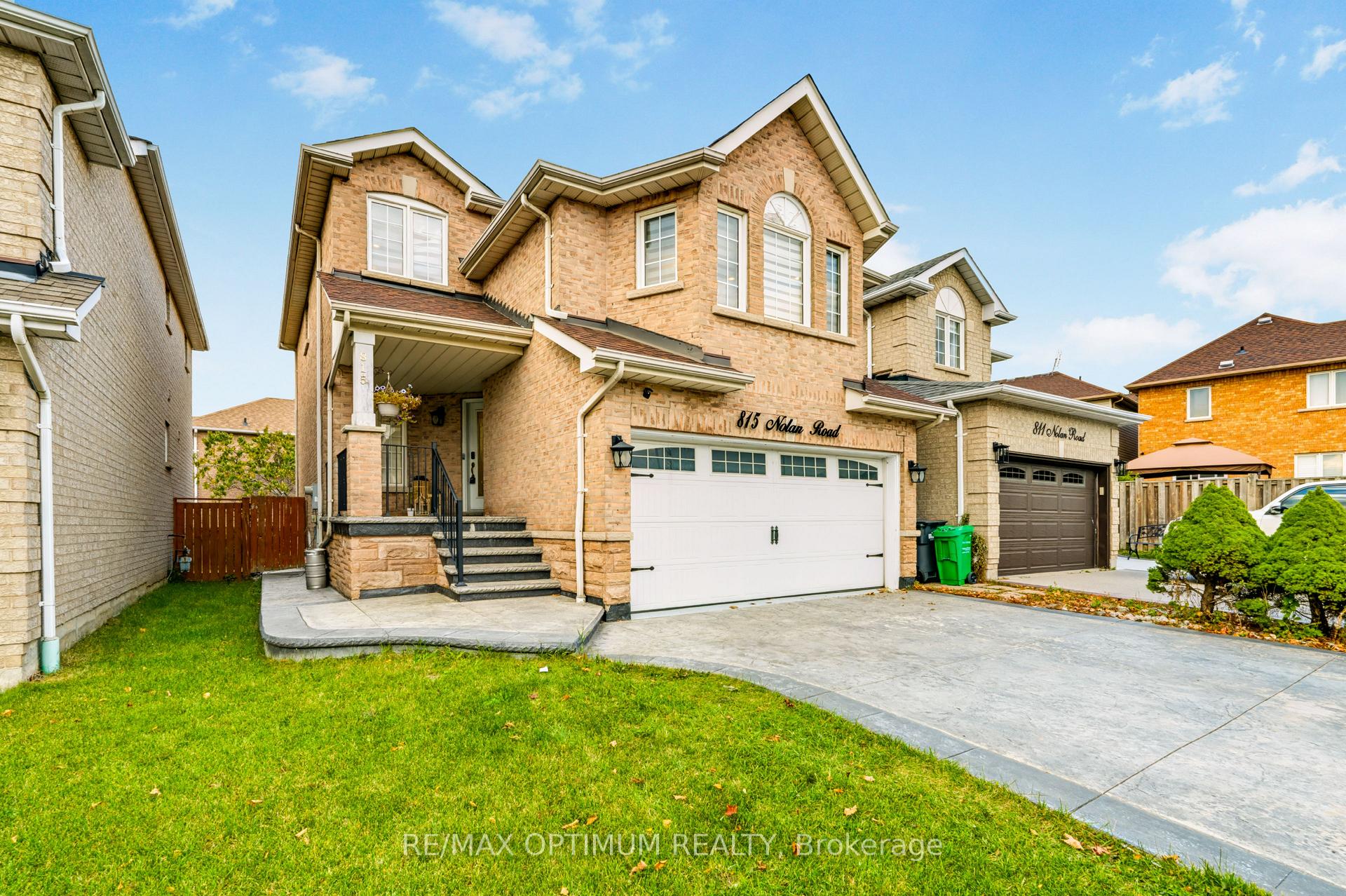 Photo 2 of 815 Nolan Road, Mississauga, East Credit — HOMEH