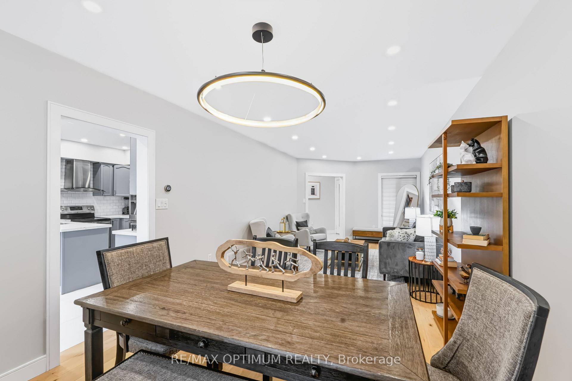 Photo 11 of 815 Nolan Road, Mississauga, East Credit — HOMEH