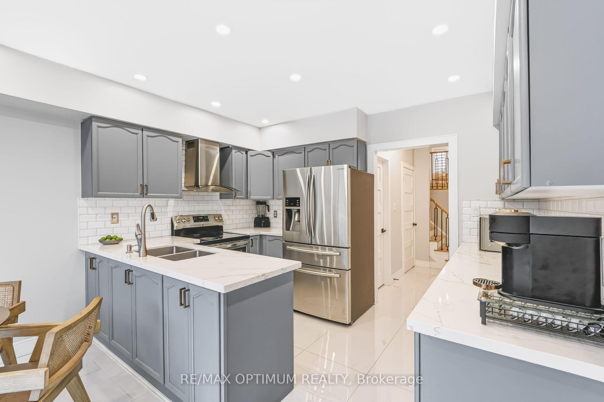 Photo 12 of 815 Nolan Road, Mississauga, East Credit — HOMEH