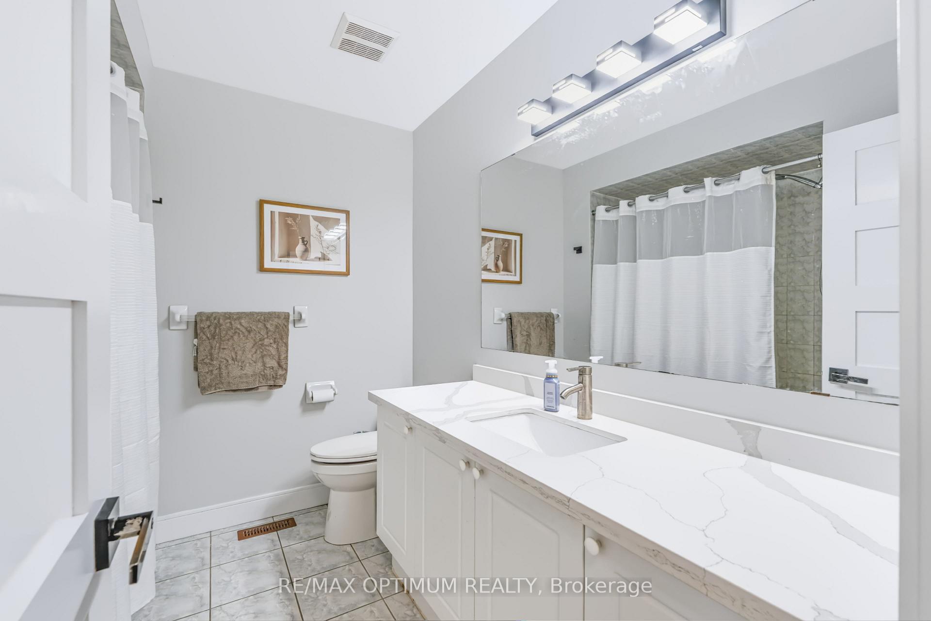 Photo 30 of 815 Nolan Road, Mississauga, East Credit — HOMEH