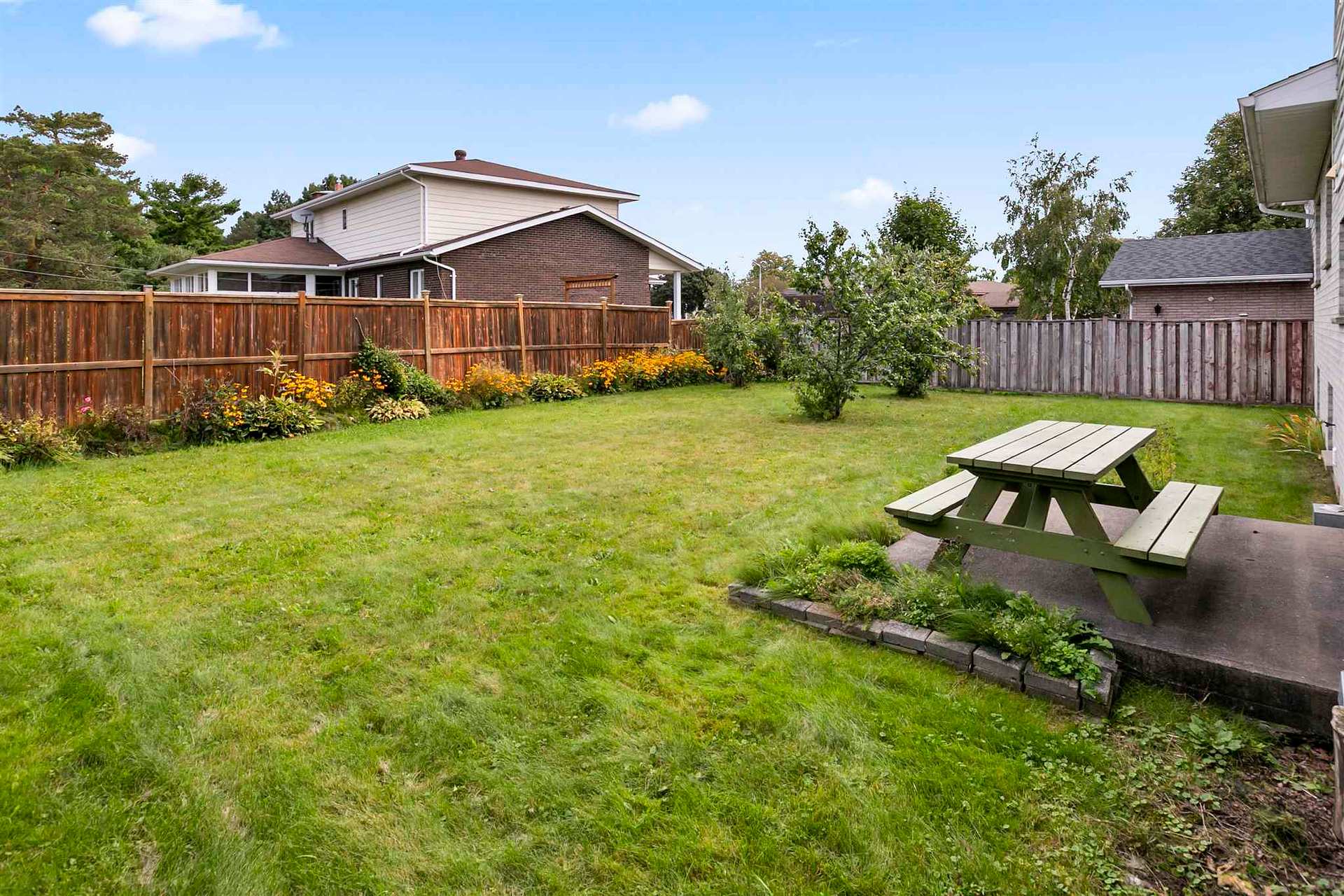 Photo 20 of 62 Laronde Avenue, Sault Ste Marie, Ward 2 — HOMEH