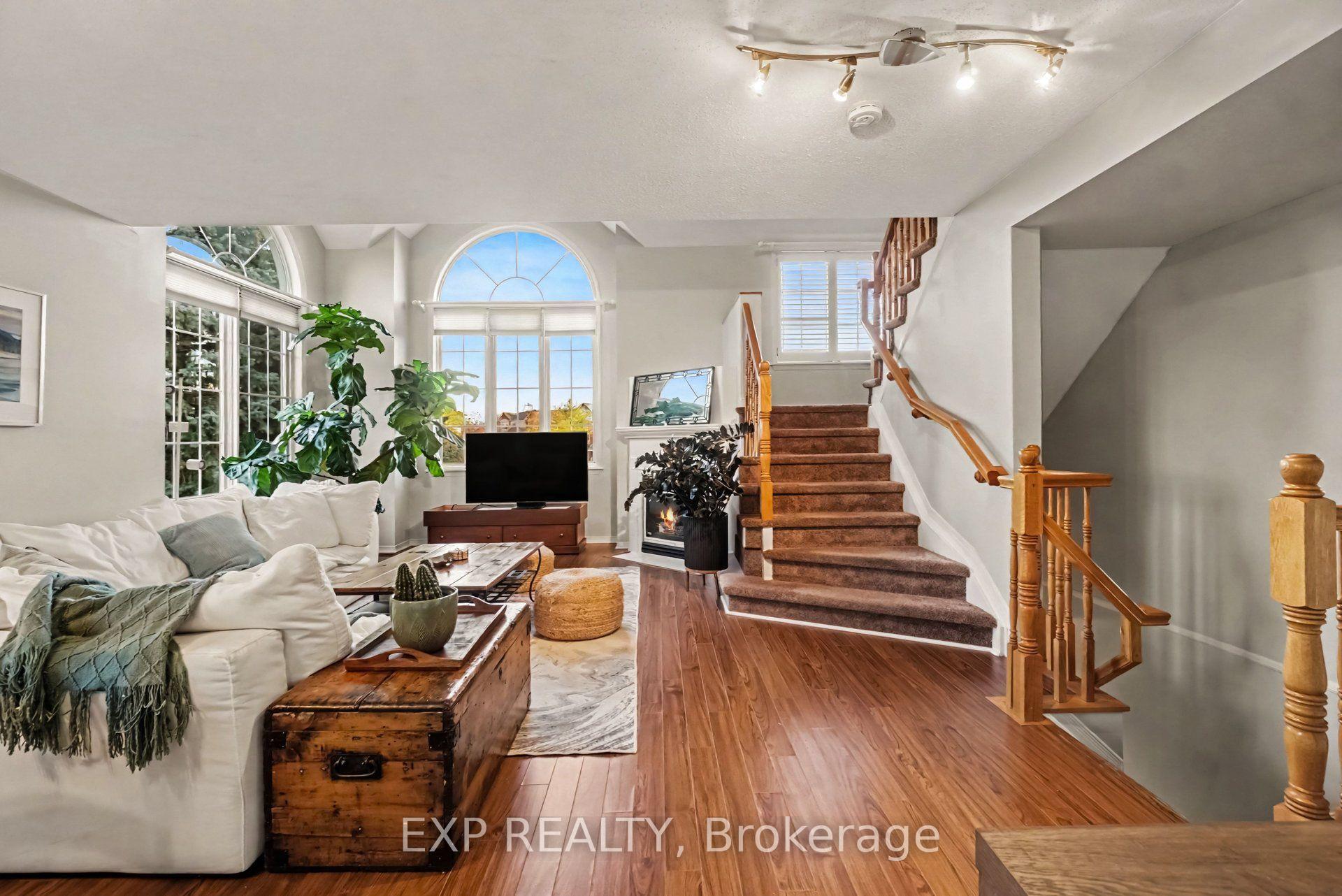 Photo 4 of Unit 1, 4 Briston Private, Ottawa, Hunt Club Park — HOMEH