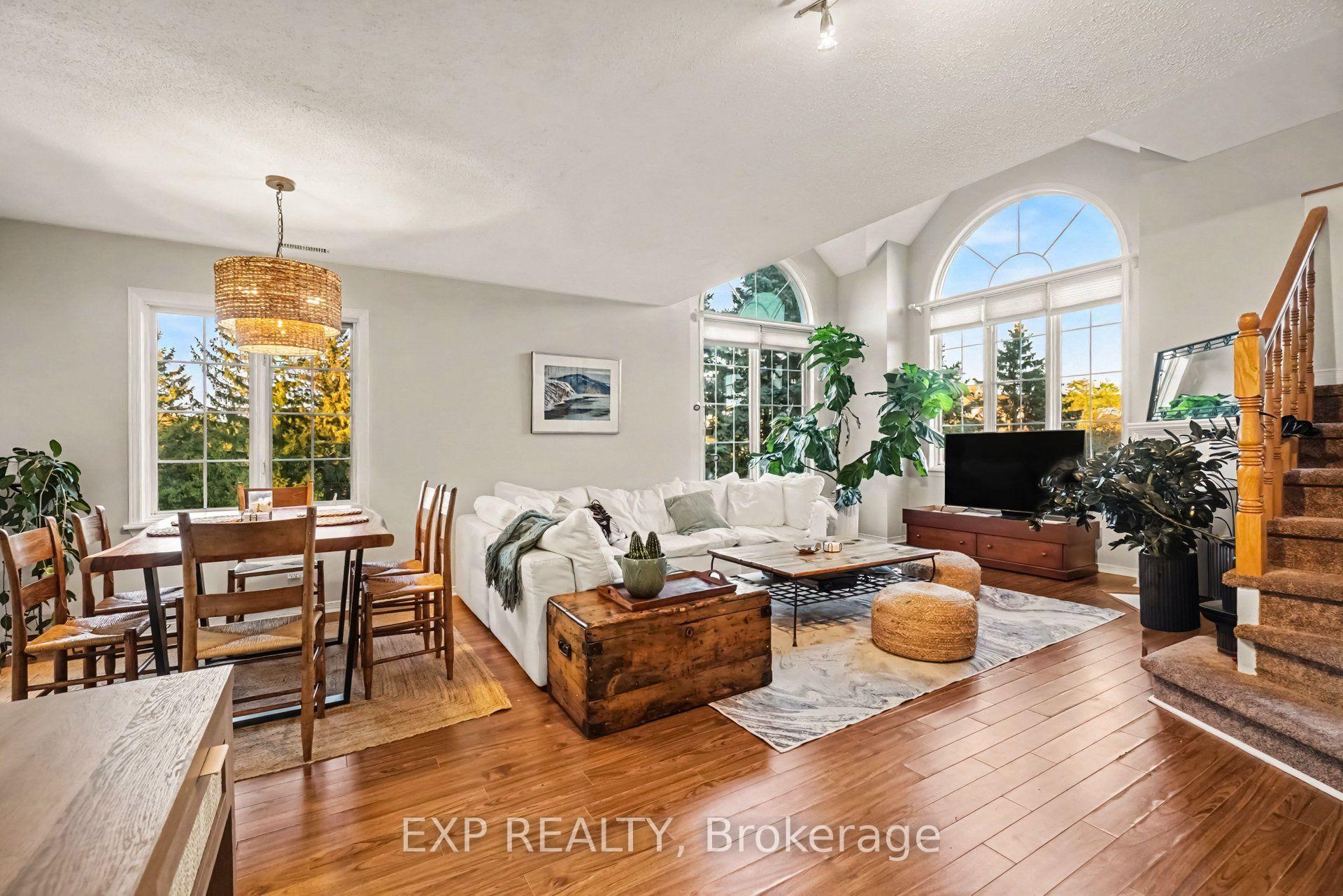 Photo 5 of Unit 1, 4 Briston Private, Ottawa, Hunt Club Park — HOMEH